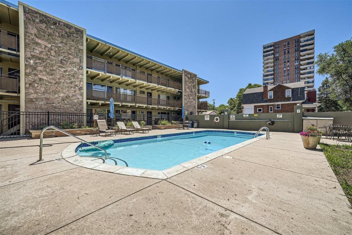 Apartment The Pink Pearl 1bd 30 Day Pool Wash Park West Denver