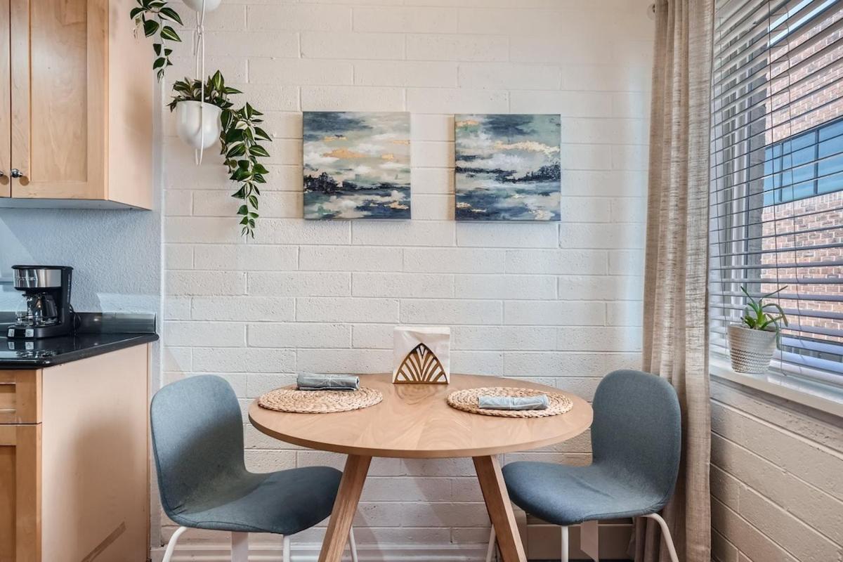 The Pink Pearl 1bd 30 Day Pool Wash Park West Denver