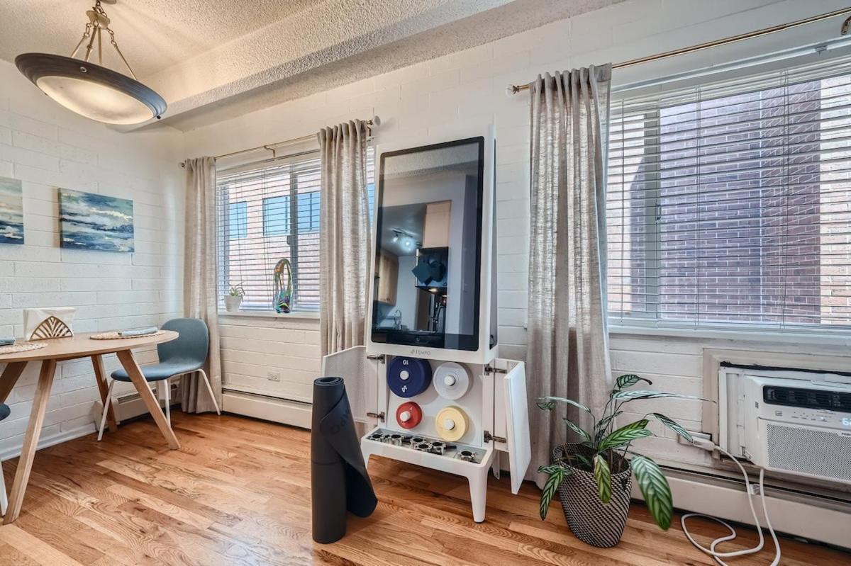 The Pink Pearl 1bd 30 Day Pool Wash Park West Apartment Denver