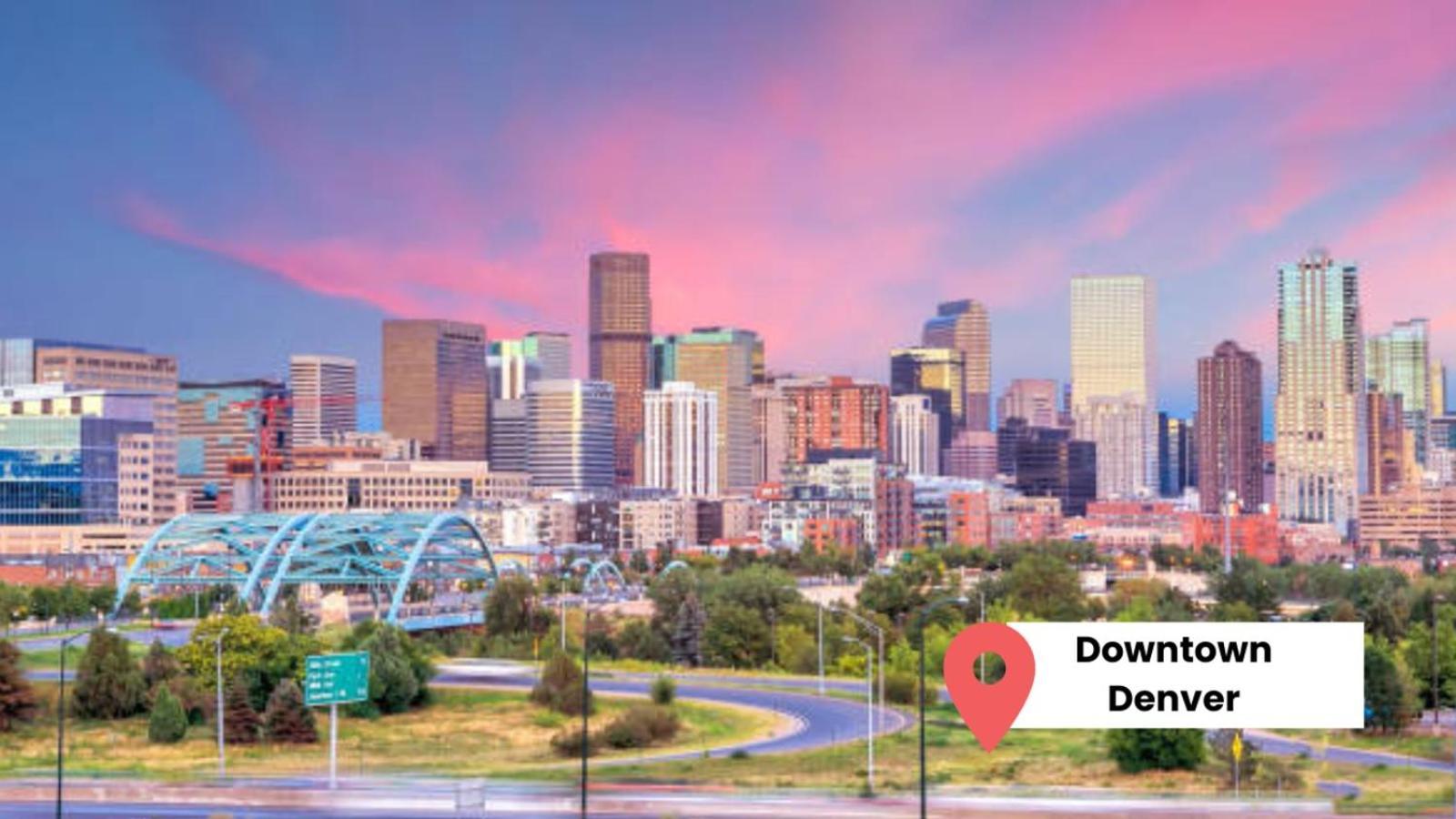 Sloan's Loft Hot Tub & Rooftop Patio Holiday home Denver