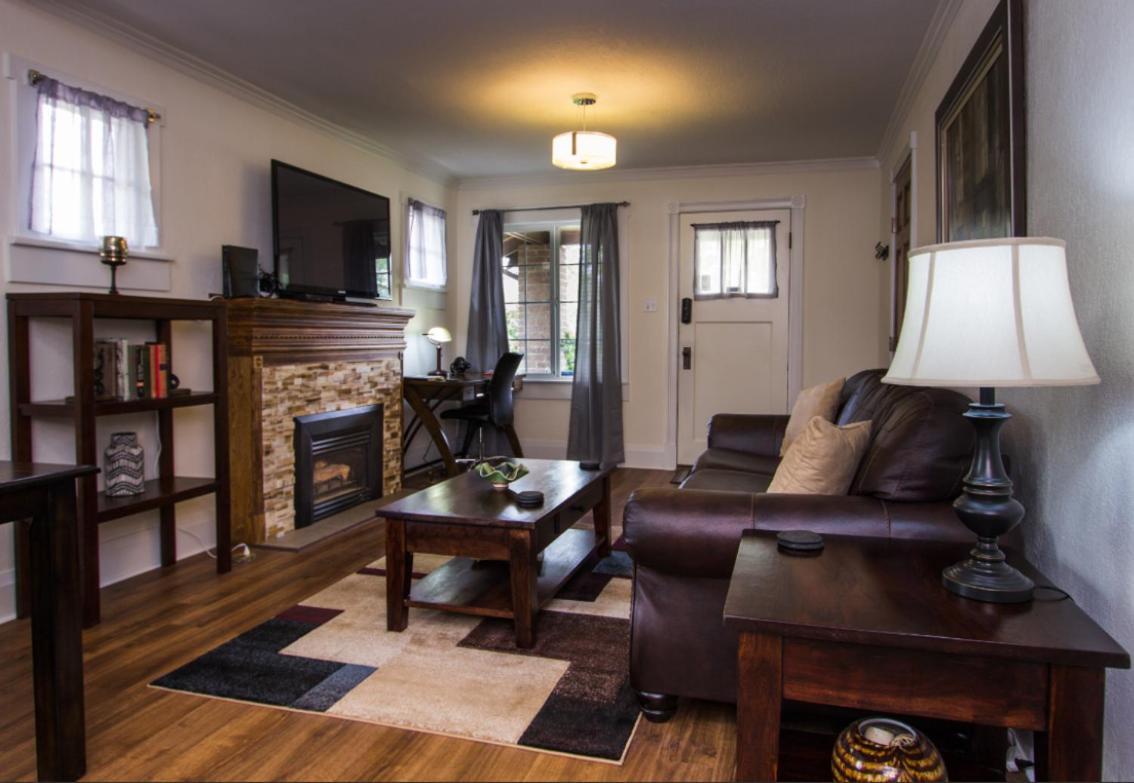 Beautiful 1922 * Denver