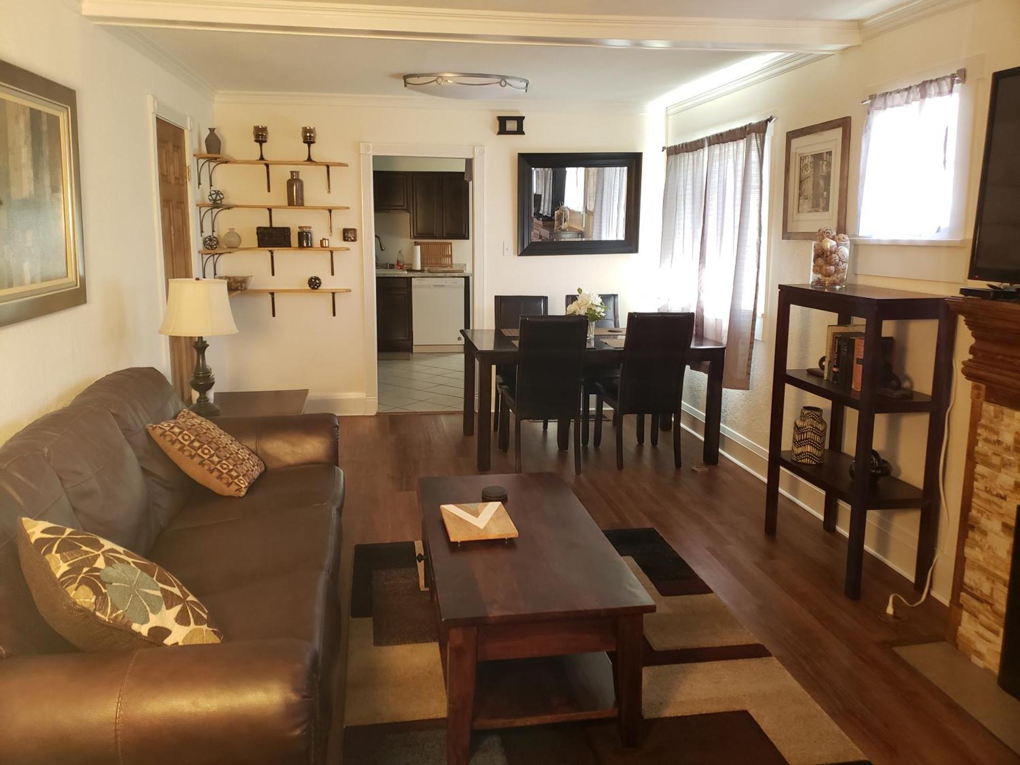 Apartment Beautiful 1922