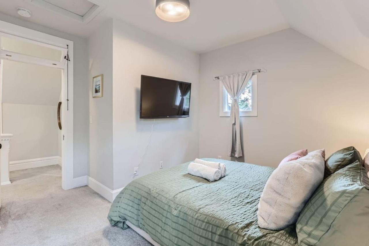 Updated Victorian In Sobo Denver