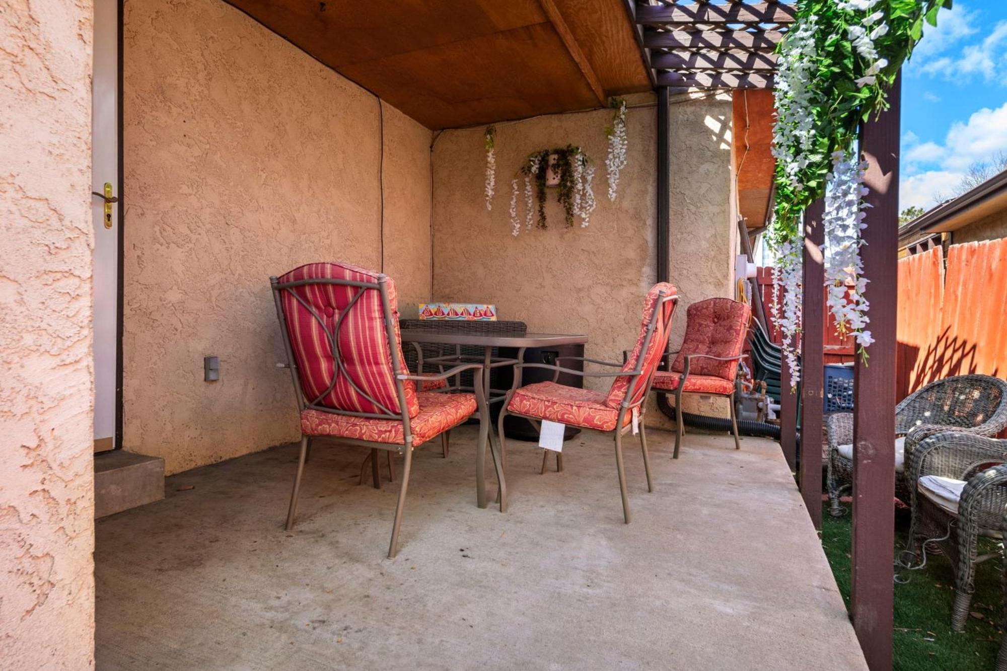 Holiday home A Oasis 15 Min To The Bronco Stadium 3 Bedroom With A King