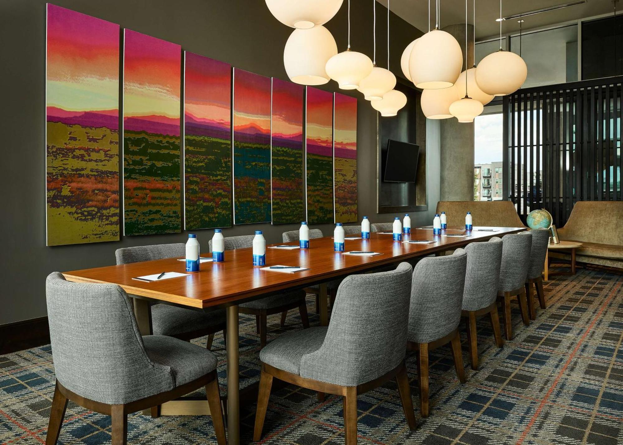 Hyatt Place Pena Station/denver Airport