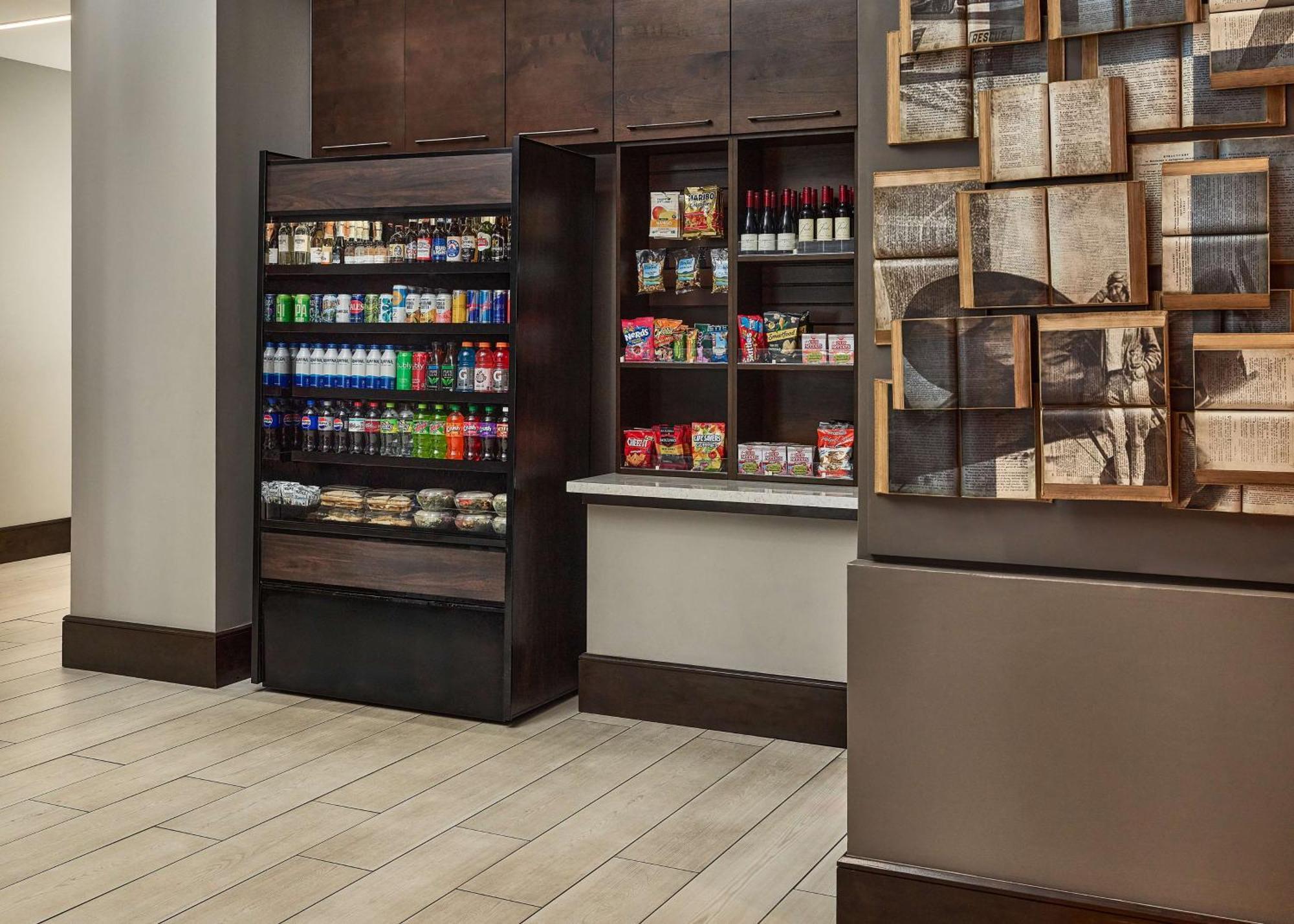 Hyatt Place Pena Station/denver Airport Hotel Denver