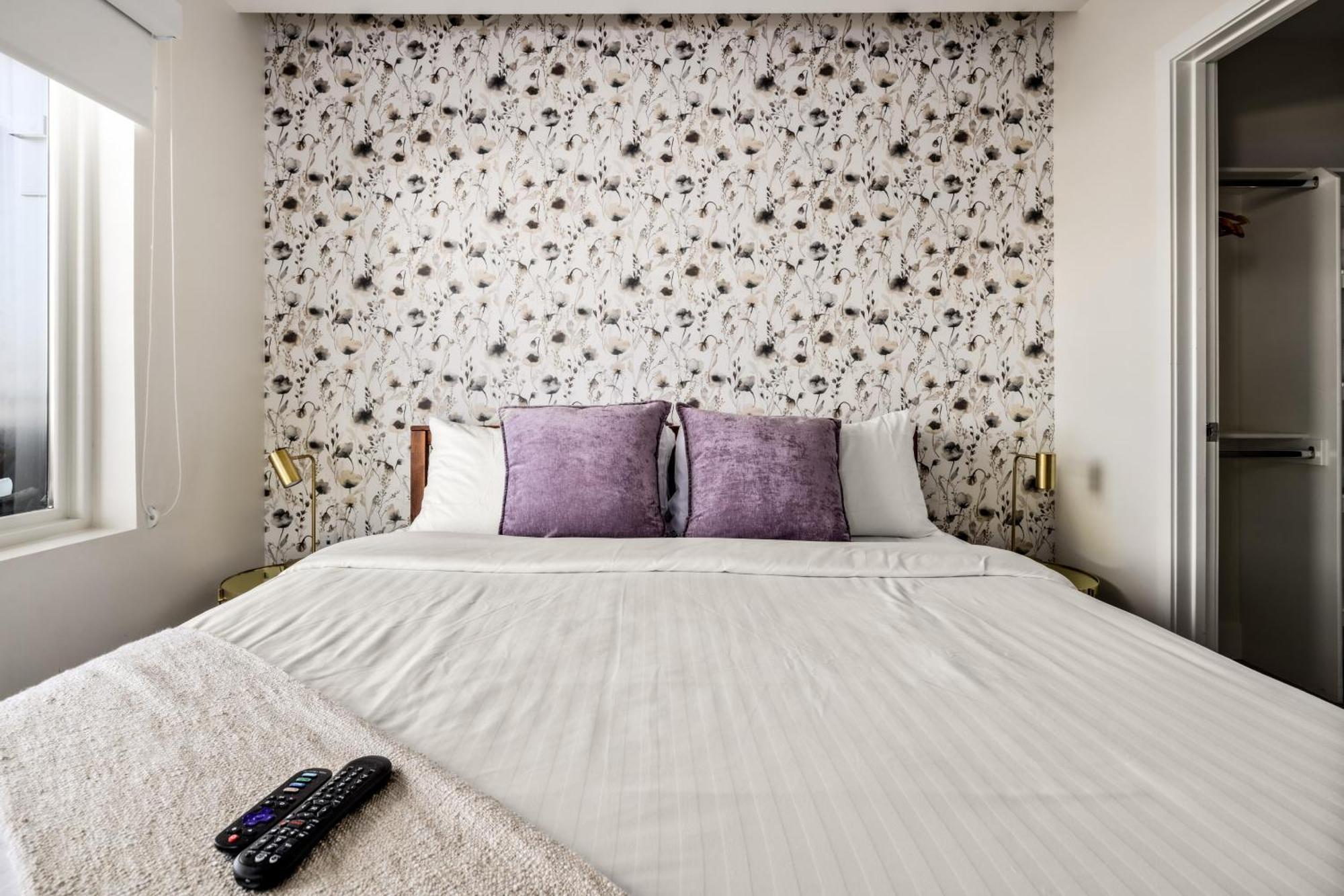 Floor | Amazing Windows | Zuni Lofts * Denver