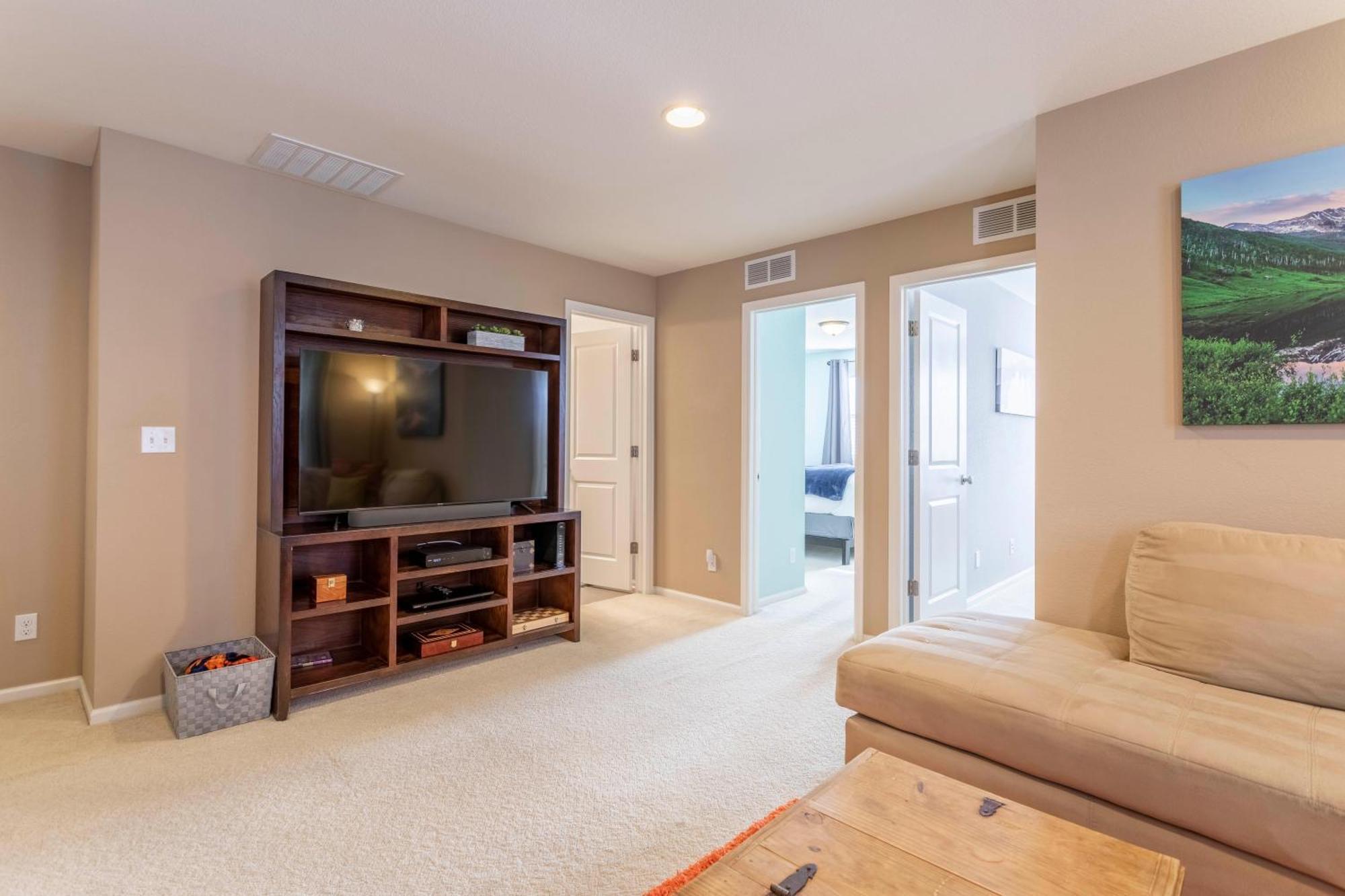 Spacious Family Friendly Townhome In Park Denver