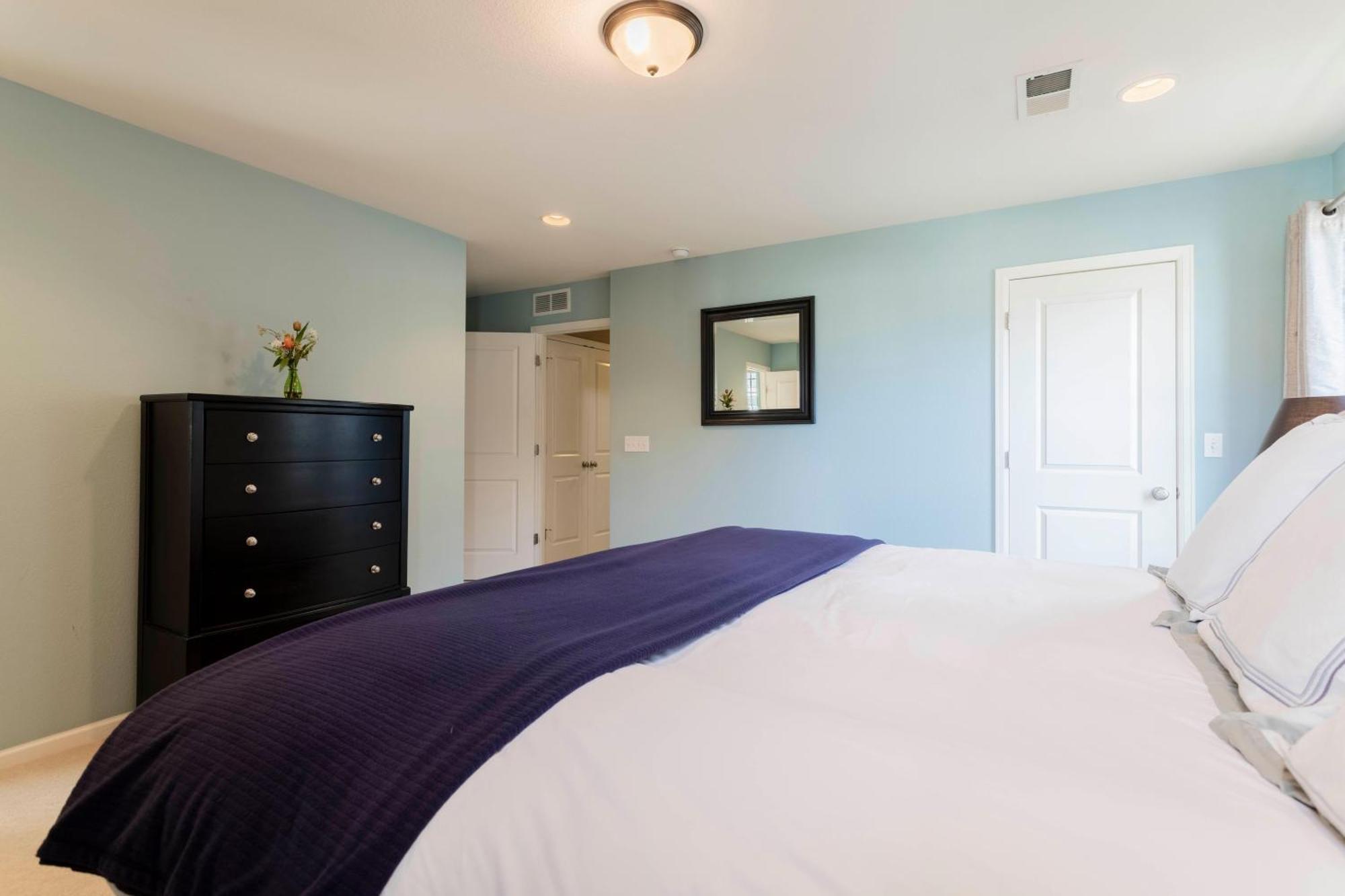 Spacious Family Friendly Townhome In Park Holiday home Denver
