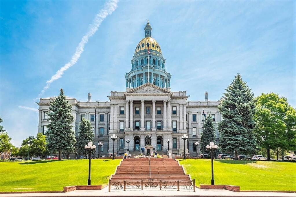 Holiday home Just Renovated, Fully Stocked With Free Parking Denver