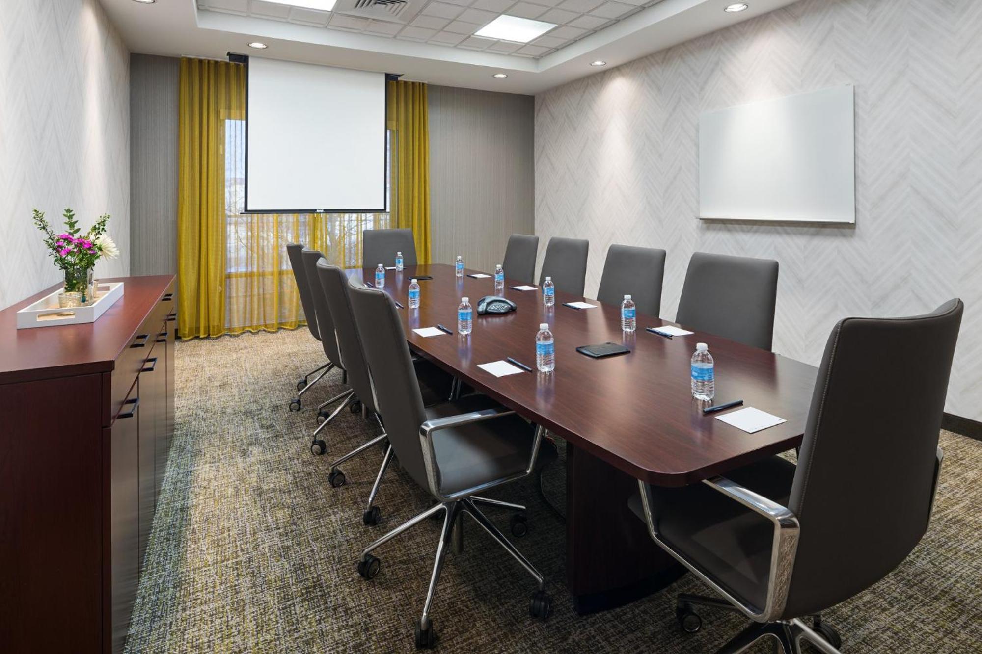 Springhill By Marriott Airport Hotel Denver