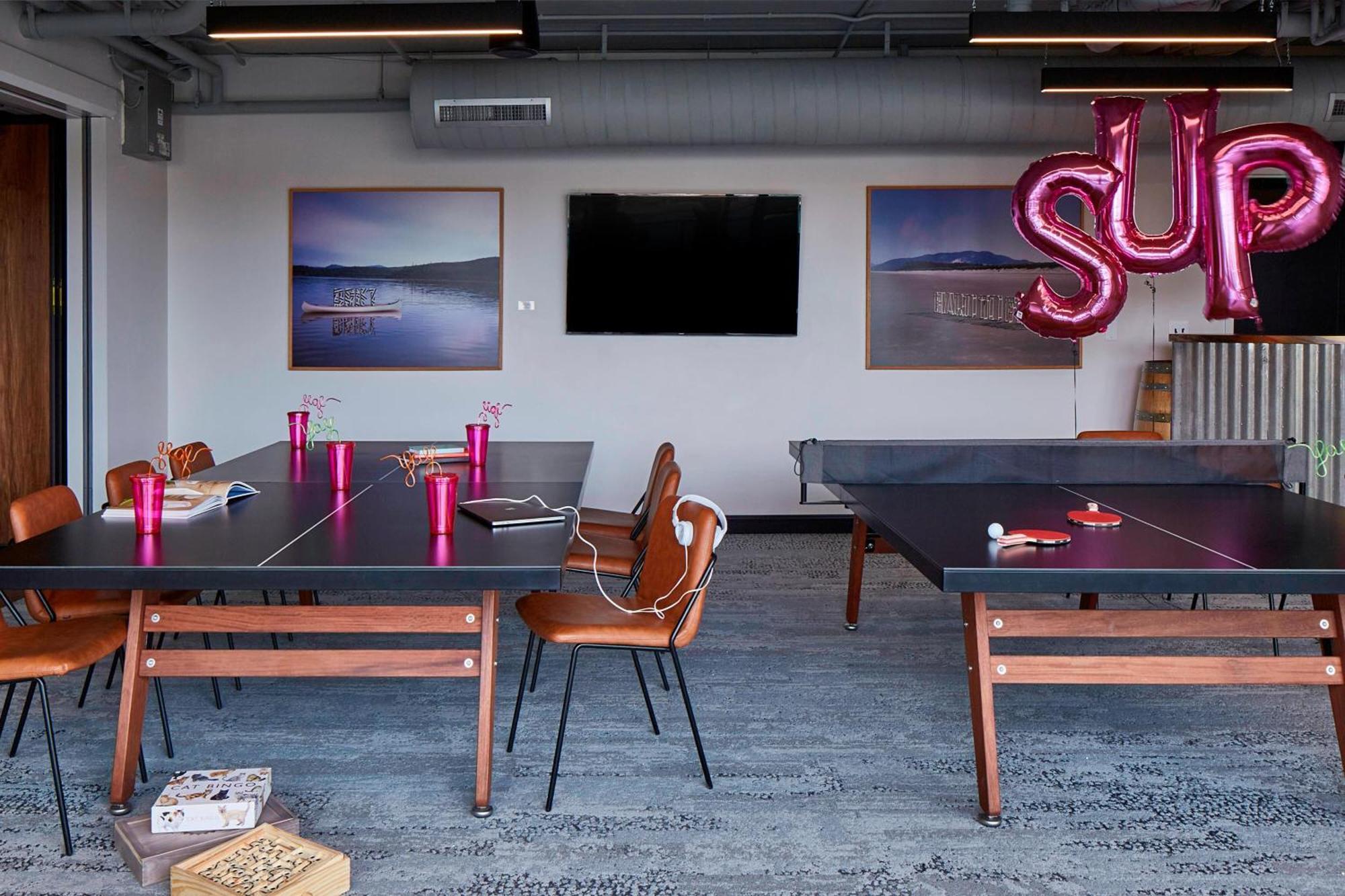 Hotel Moxy Cherry Creek Denver