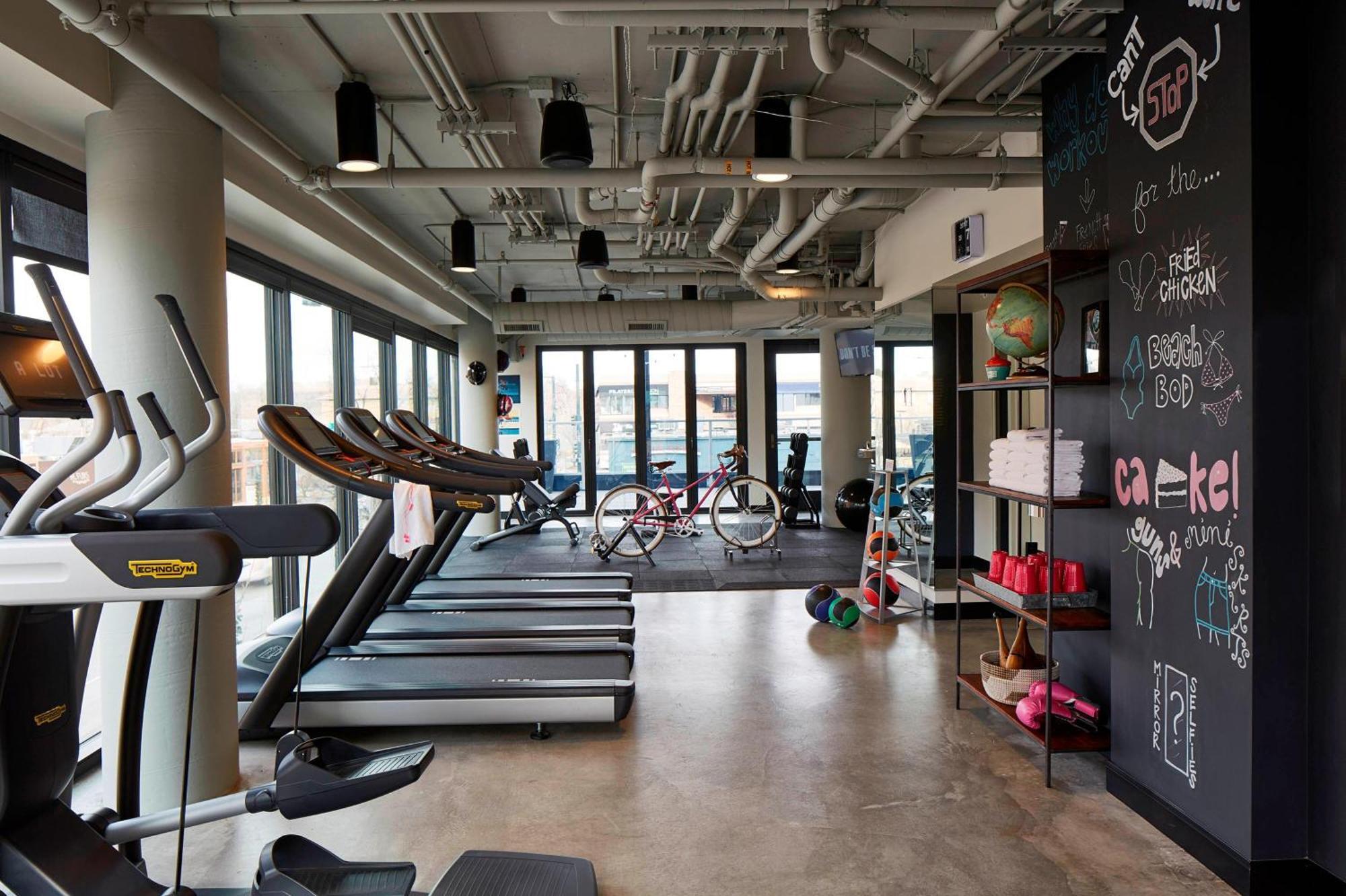 Moxy Cherry Creek Hotel