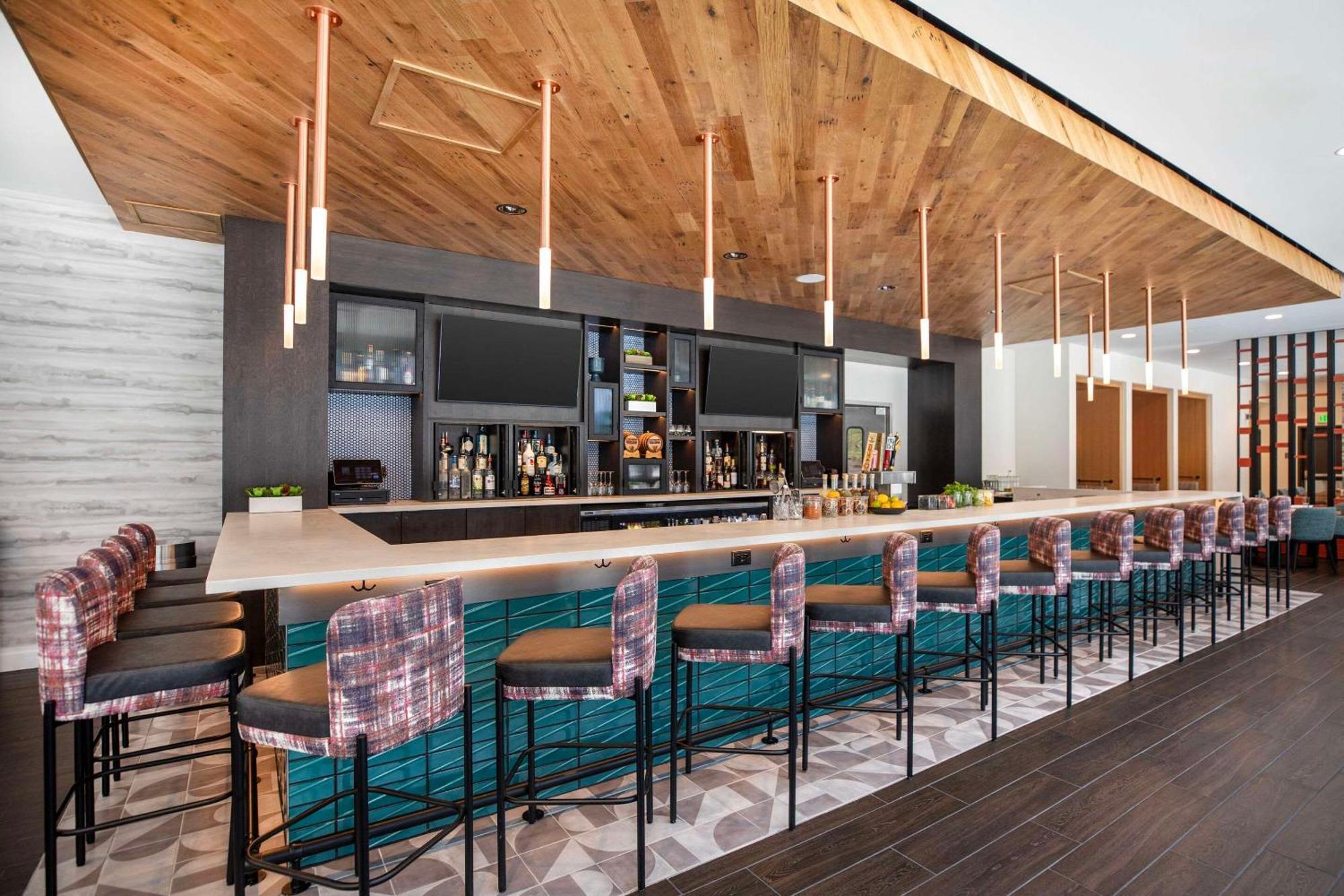 Cambria Downtown Rino