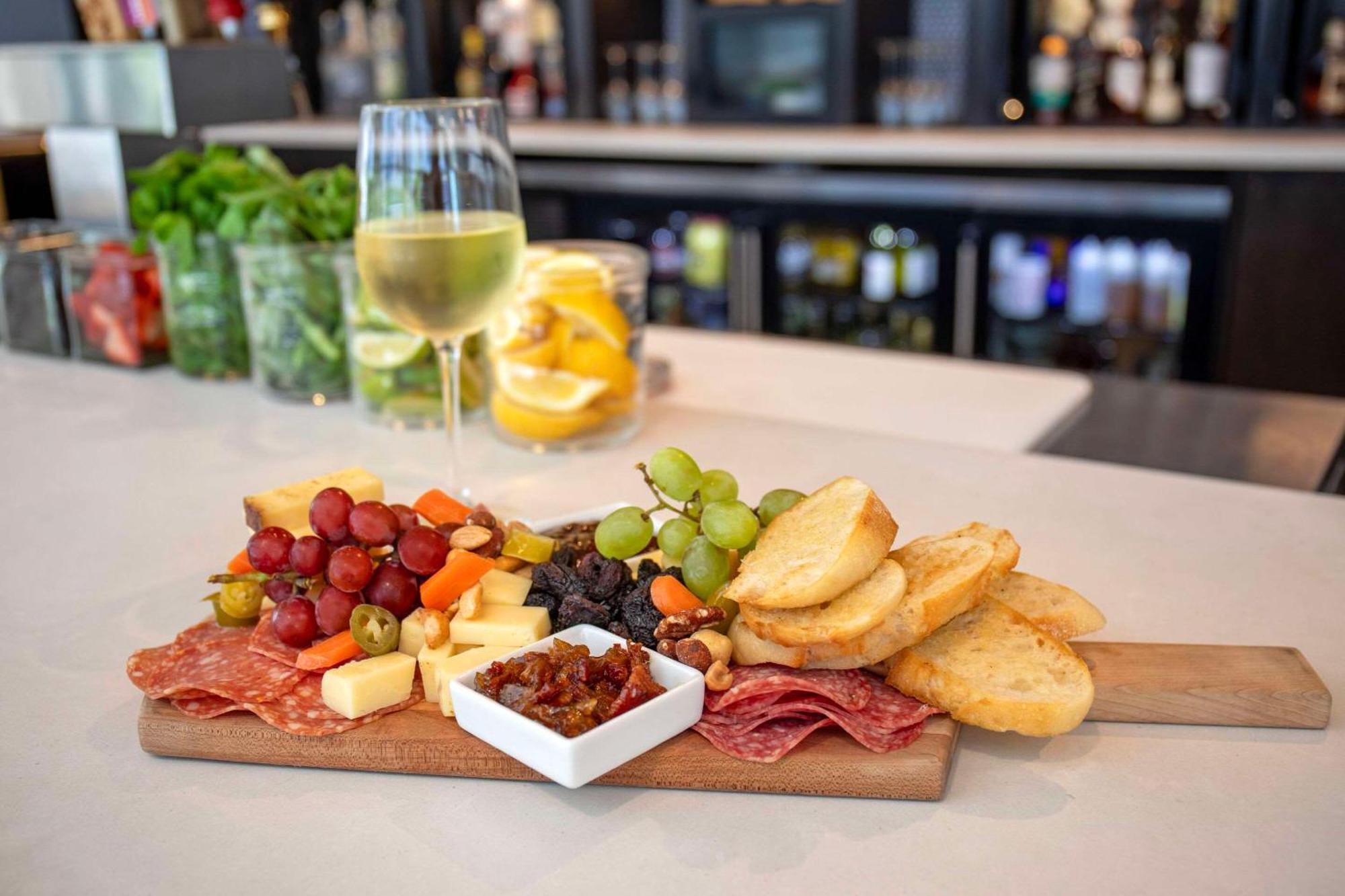Cambria Downtown Rino