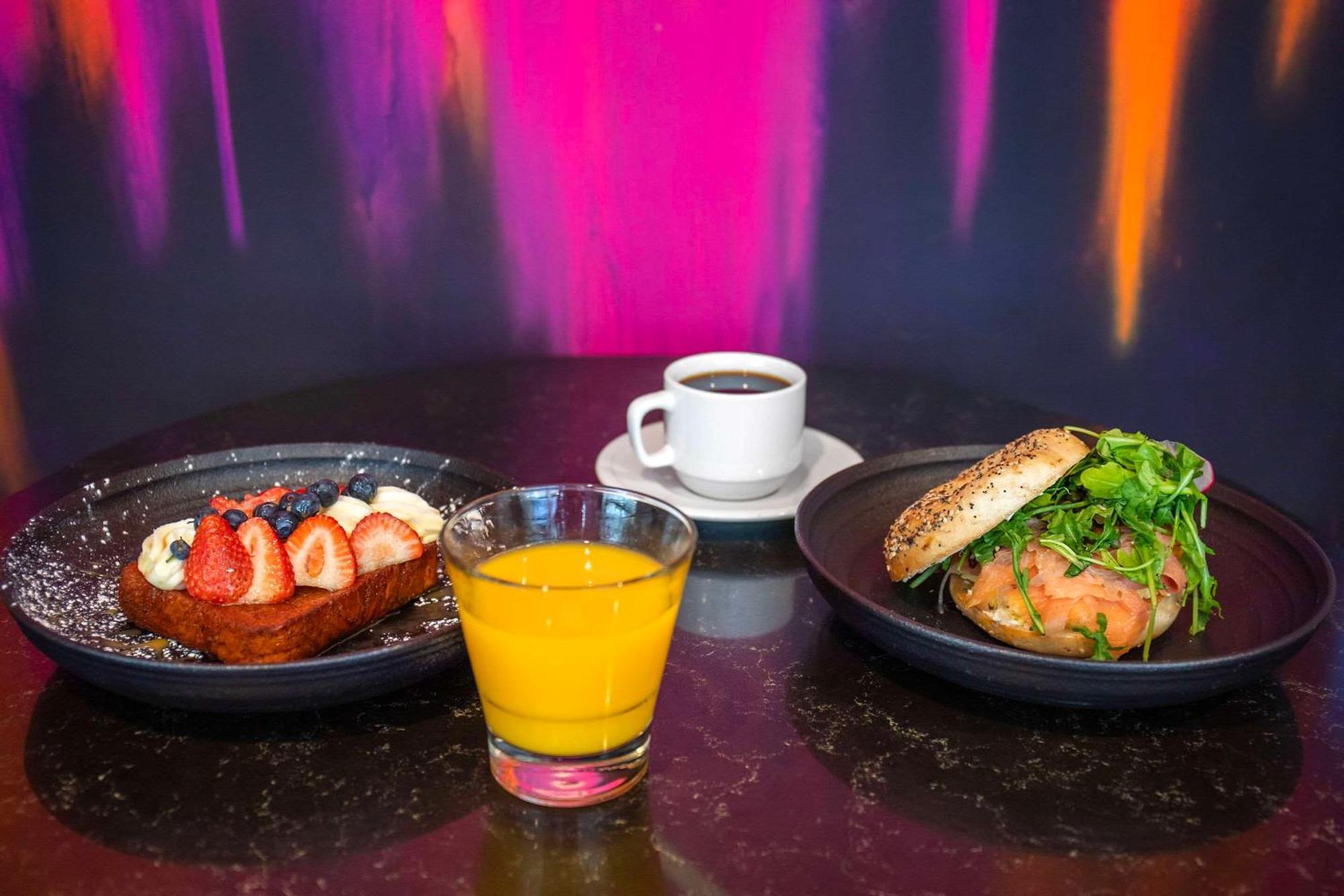 Cambria Downtown Rino Hotel 4*