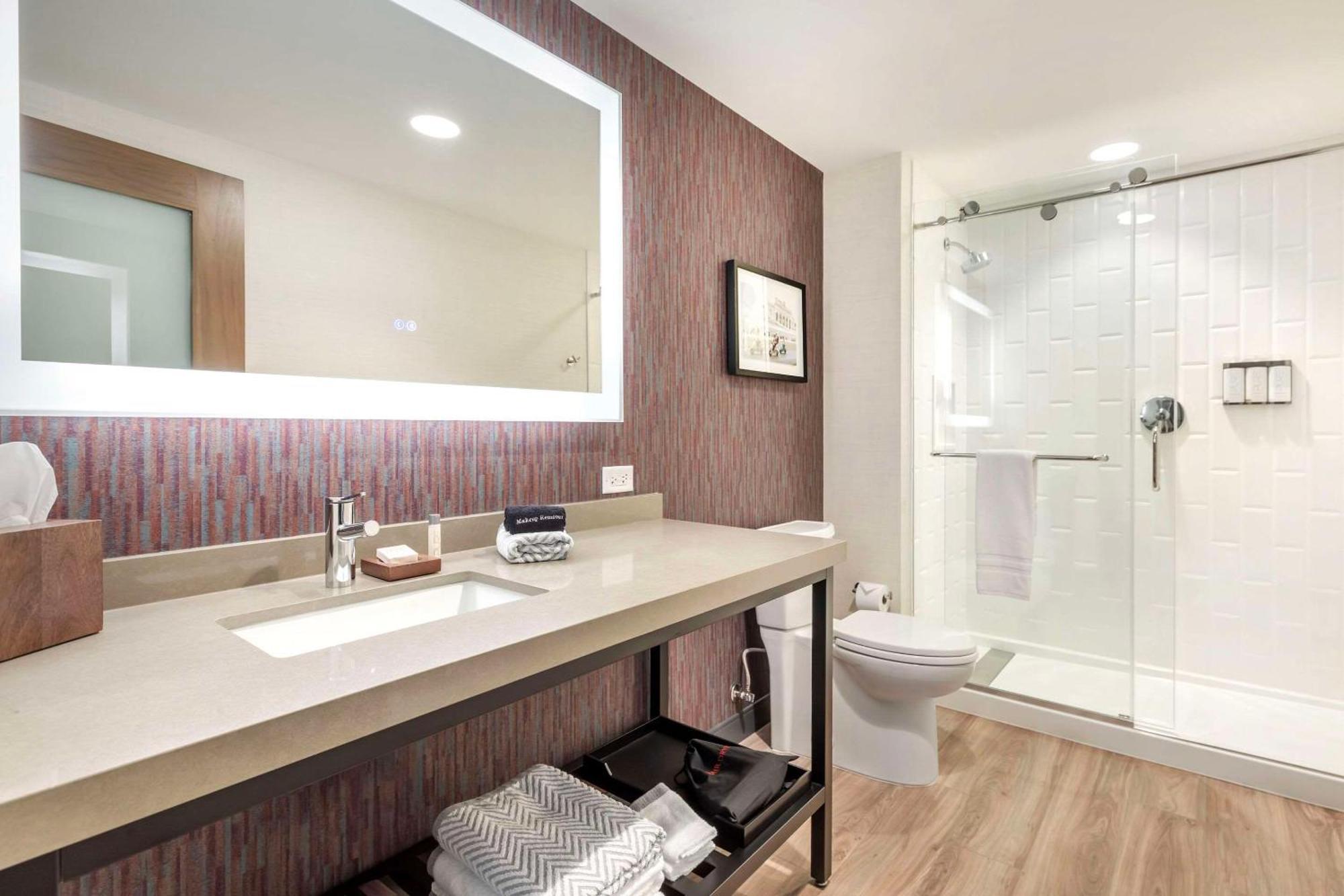 Hotel Cambria Downtown Rino