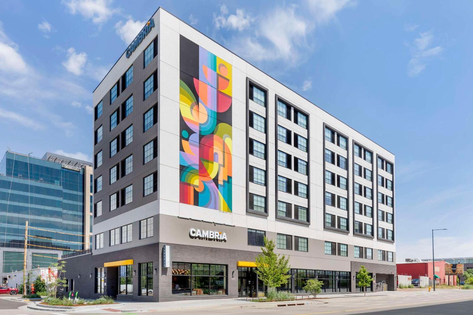 Cambria Downtown Rino