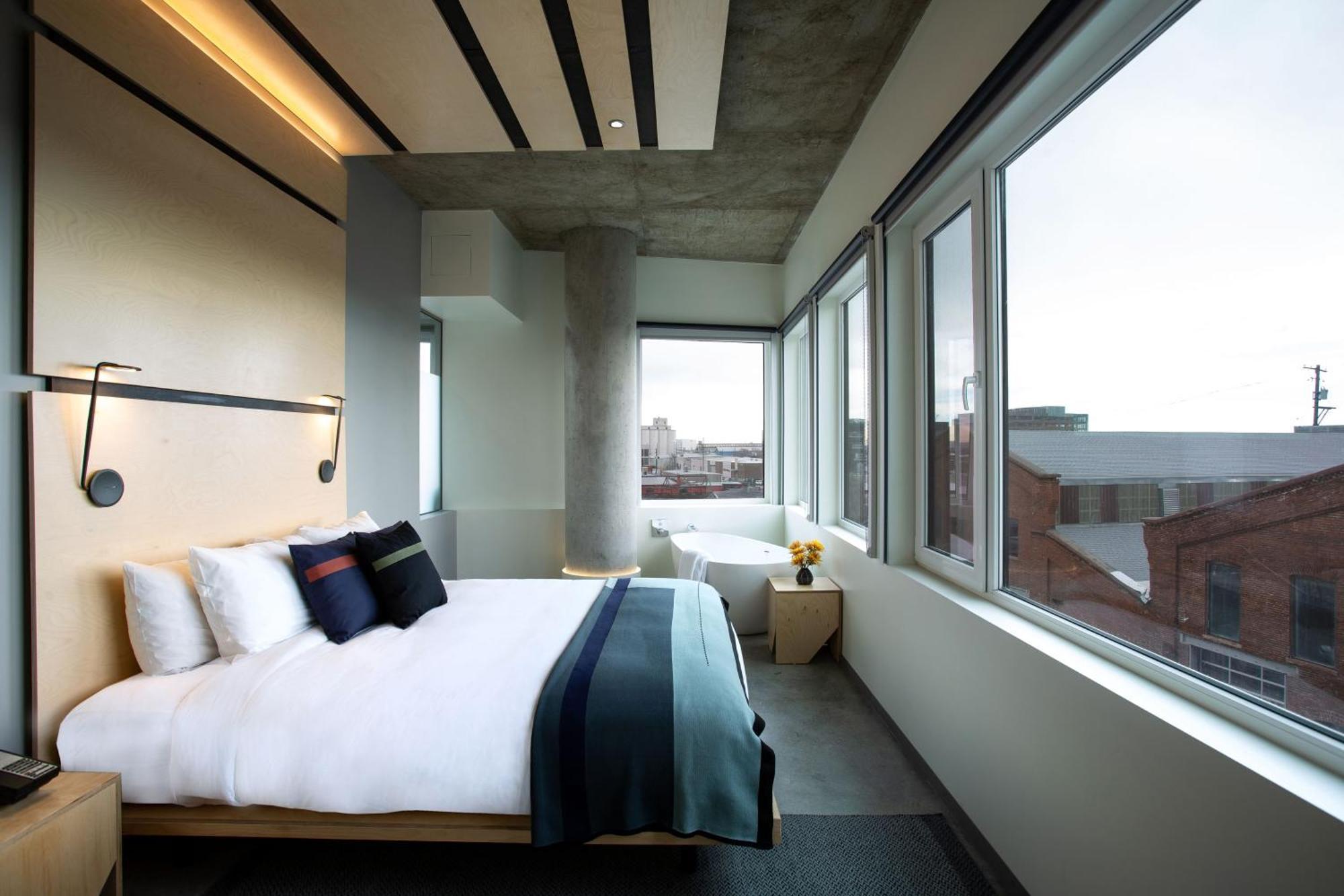 Hotel The Source 4*