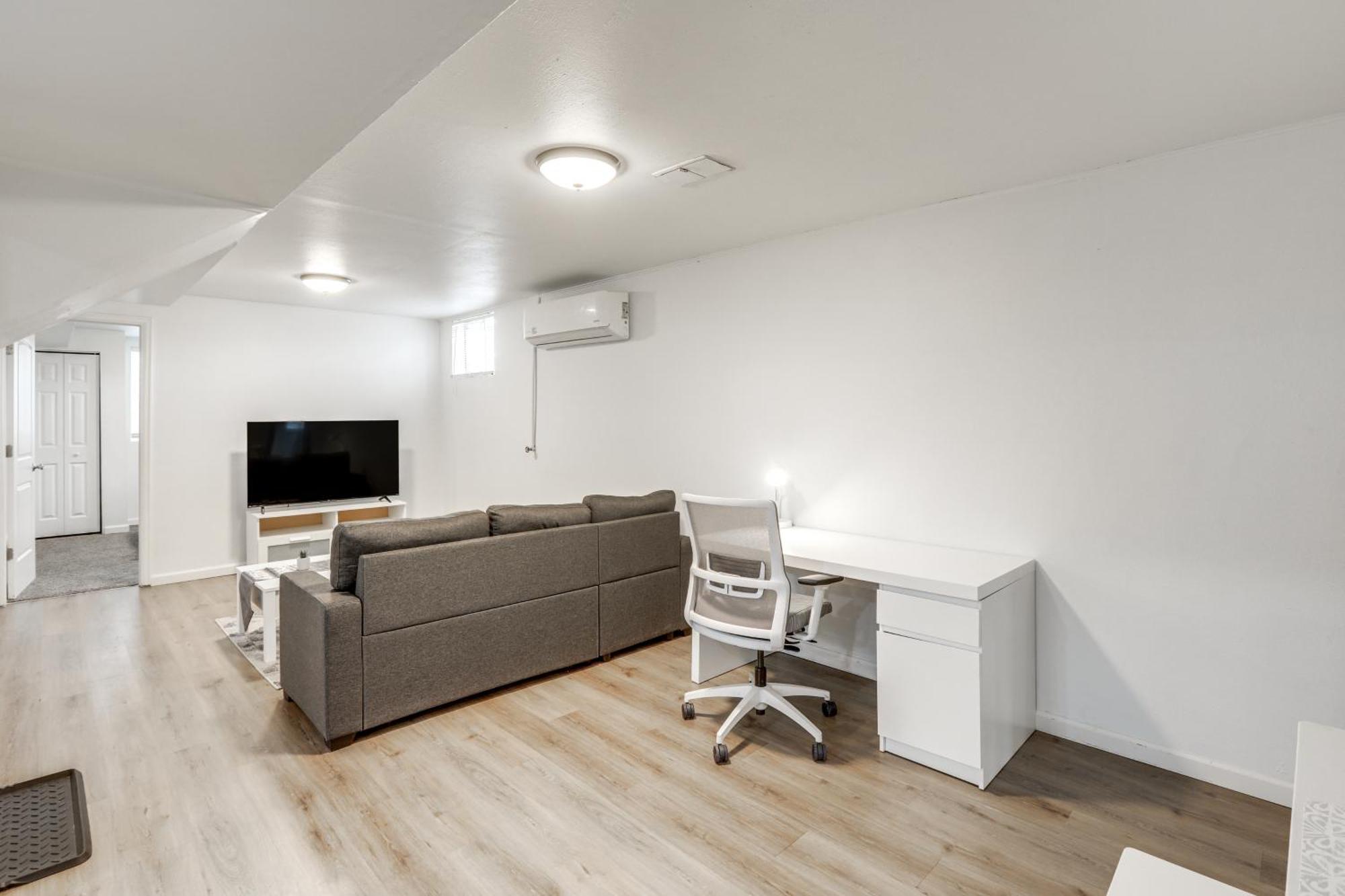 Apartment 8 Mi To Dtwn Haven With Fenced Yard! *