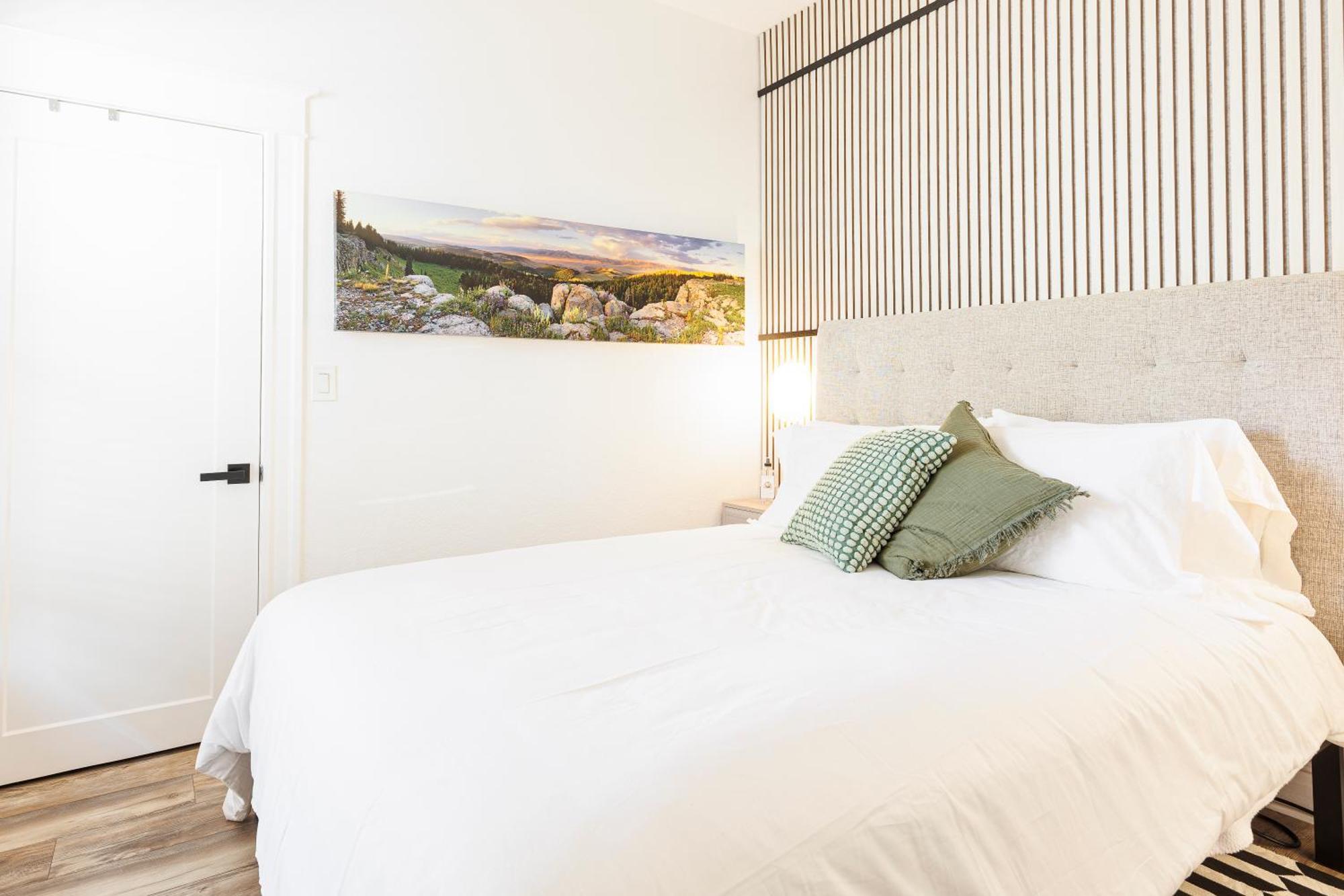 Newly Remodeled Luxury - 30 Percent Off New Listing Promo Holiday home Denver