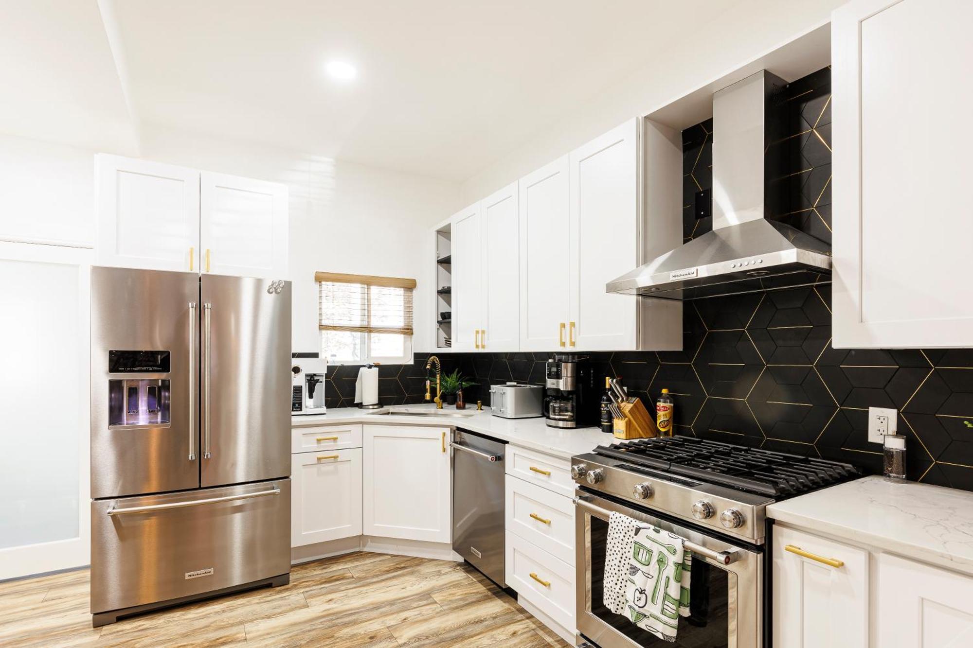 Newly Remodeled Luxury - 30 Percent Off New Listing Promo Holiday home Denver