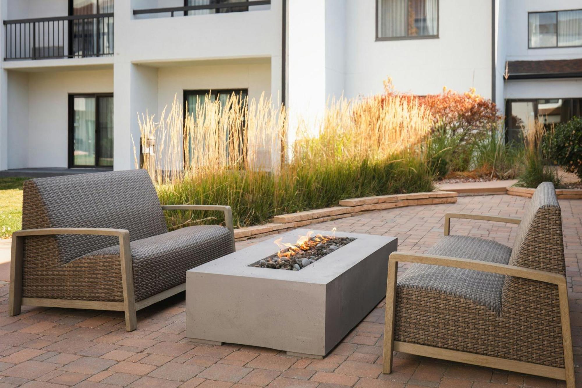 Courtyard By Marriott Park 3*