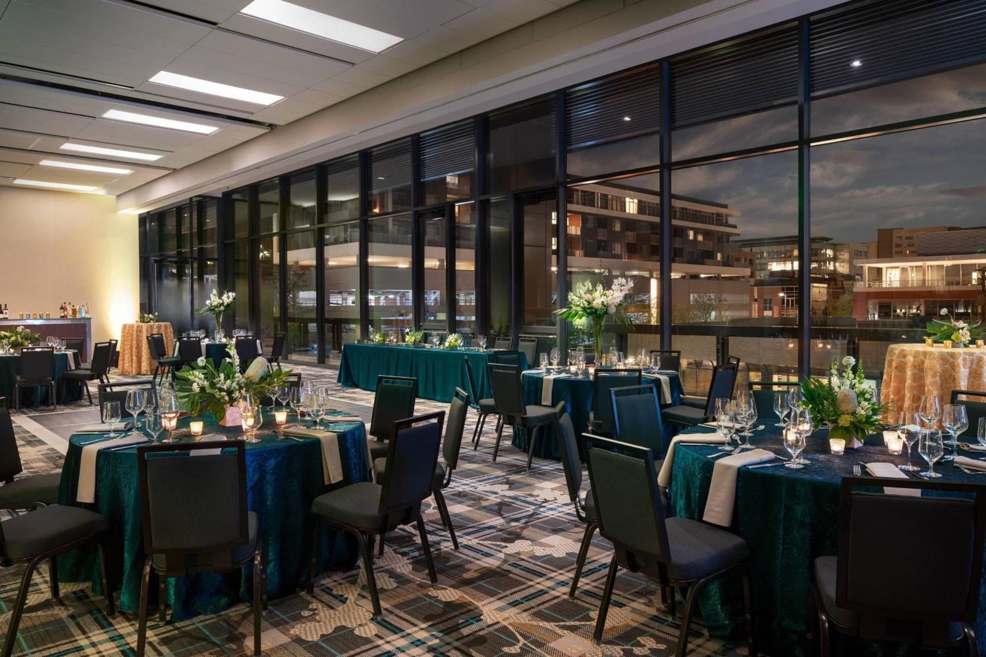 The Jacquard, Autograph Collection Hotel 4*