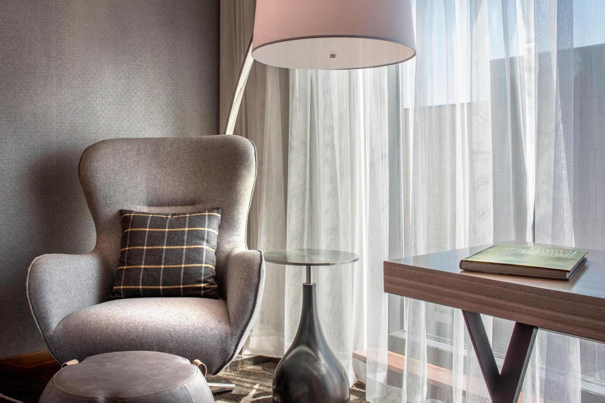 The Jacquard, Autograph Collection 4*