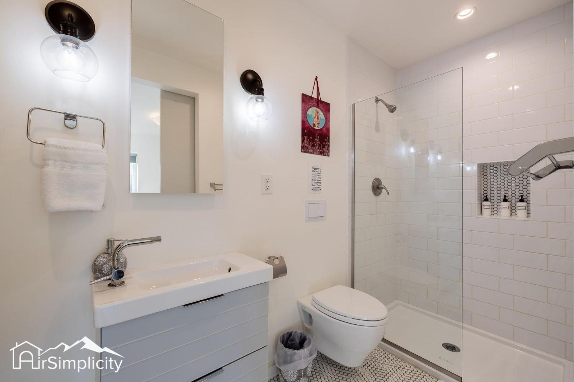 Guest house Sunny Carriage House 1 Brbath Patio Firepit Denver