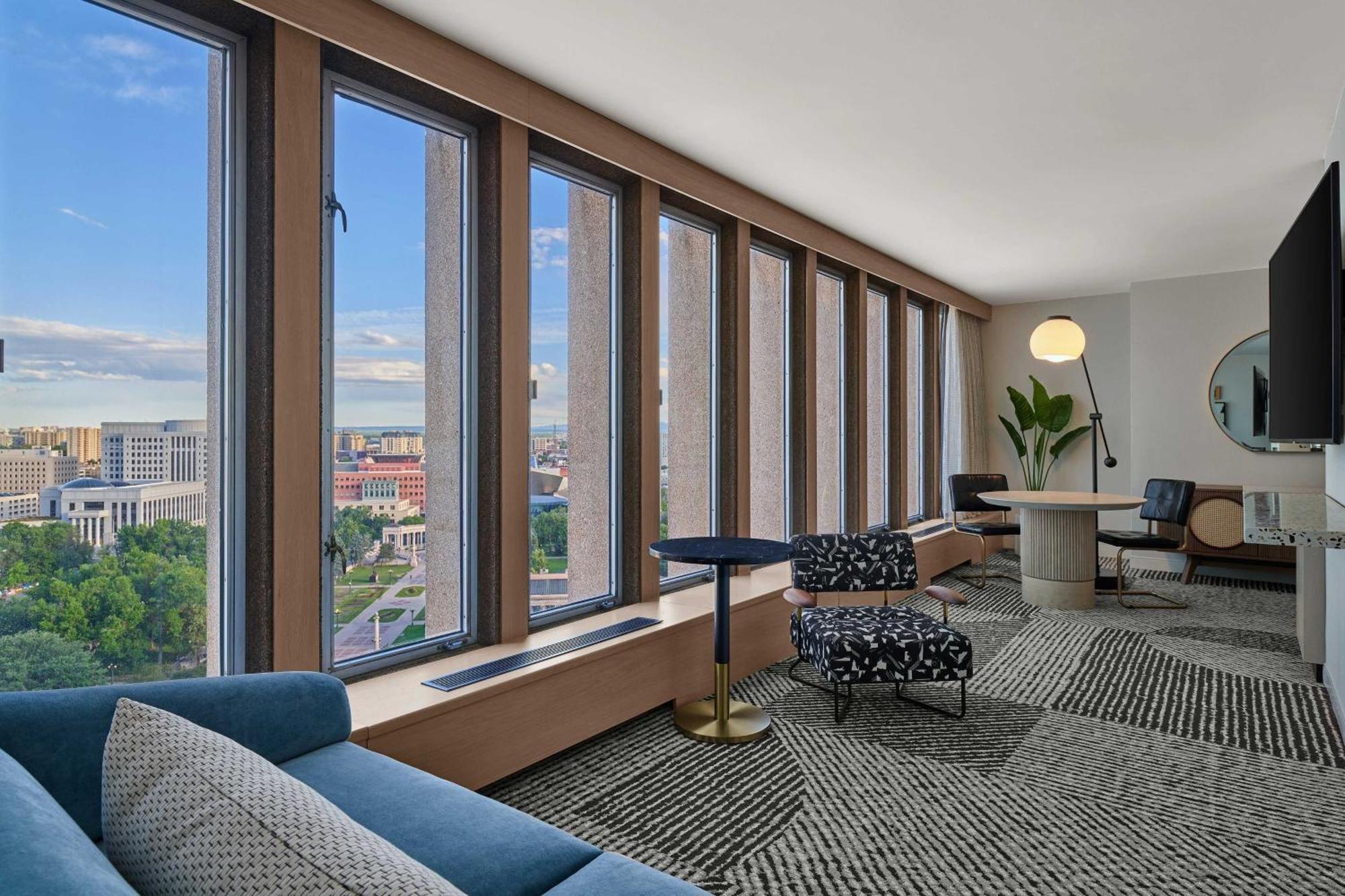 Sheraton Downtown Denver