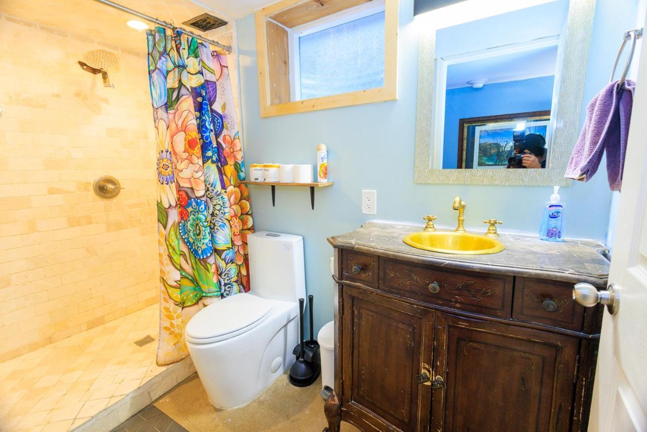 Smart House Hottub/pets/420 * Denver