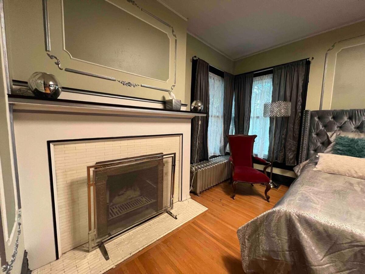 4 Bedroom Luxurious-gem Mansion In Heart Of * Denver