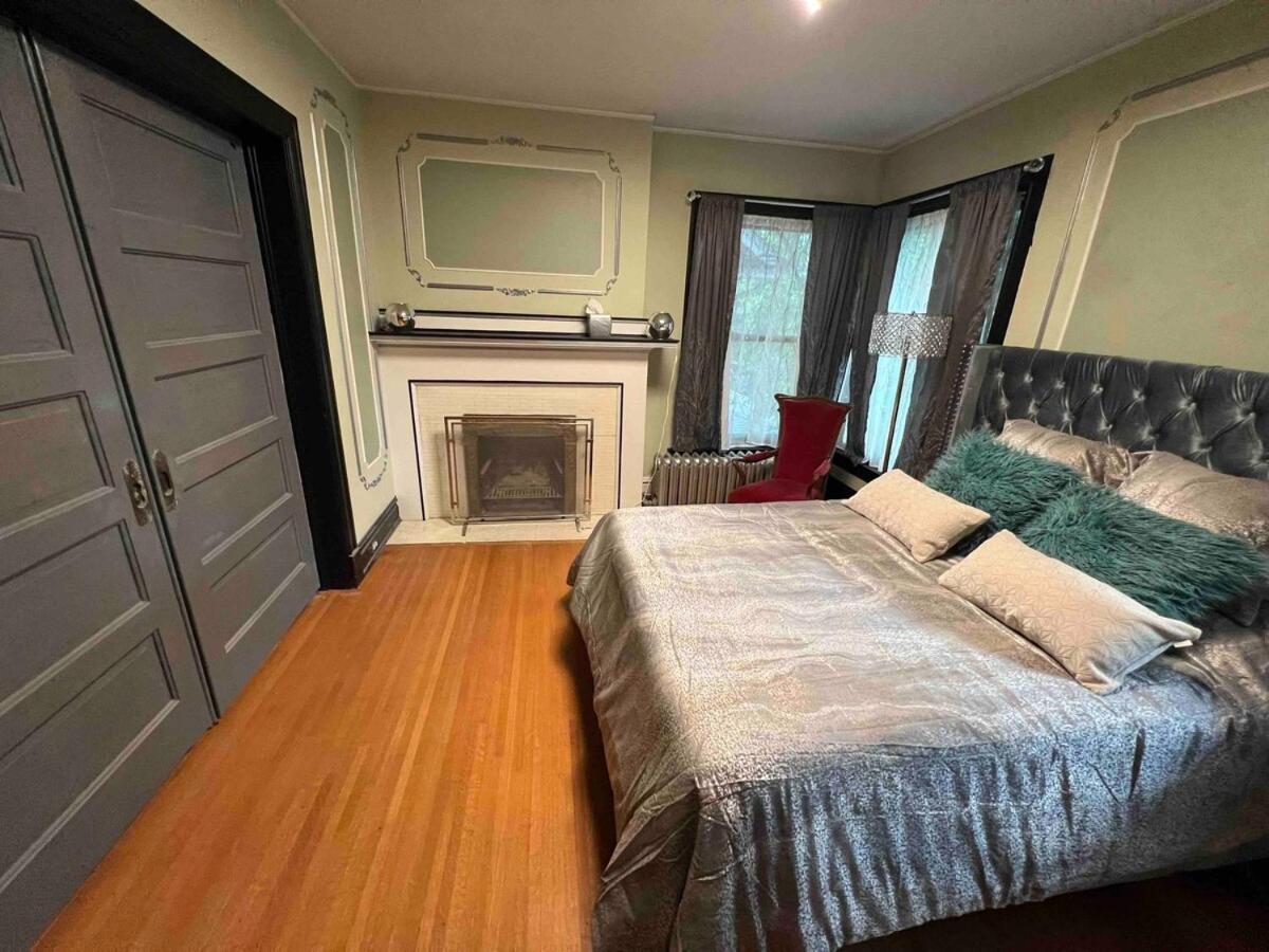 Holiday home 4 Bedroom Luxurious-gem Mansion In Heart Of Denver