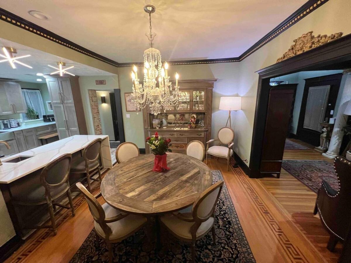 4 Bedroom Luxurious-gem Mansion In Heart Of Holiday home *