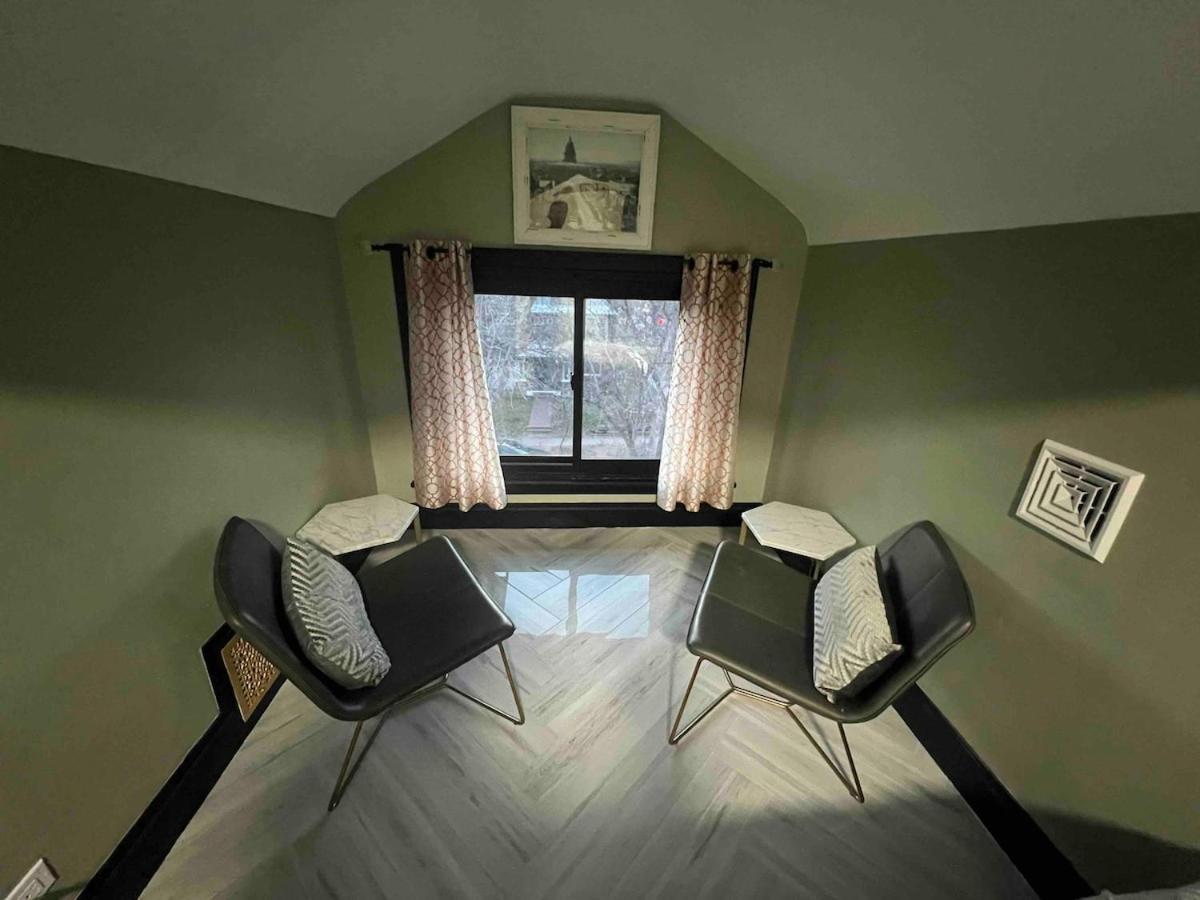 4 Bedroom Luxurious-gem Mansion In Heart Of Denver