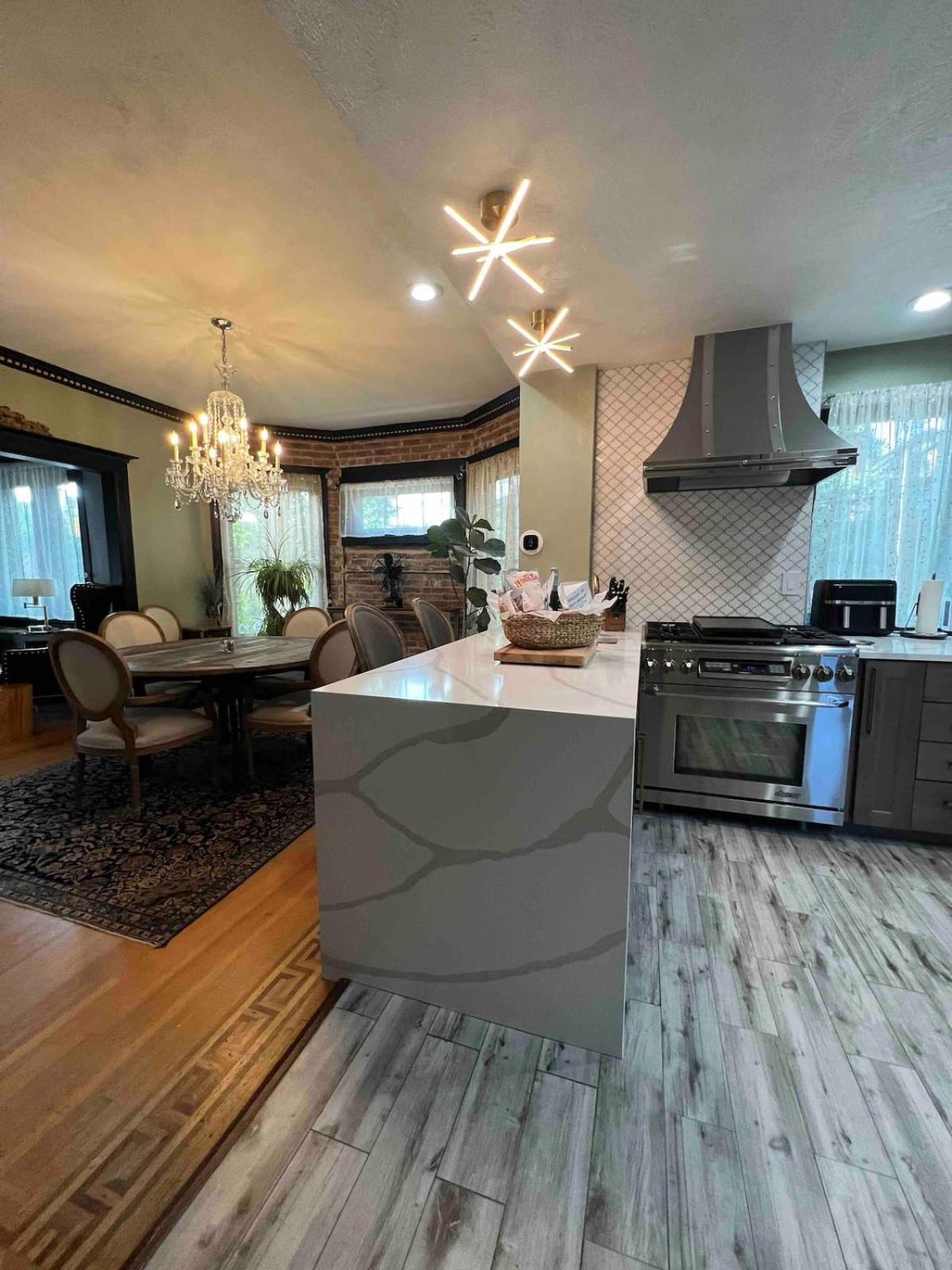 4 Bedroom Luxurious-gem Mansion In Heart Of Holiday home Denver