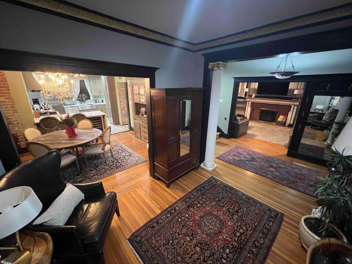 4 Bedroom Luxurious-gem Mansion In Heart Of * Denver