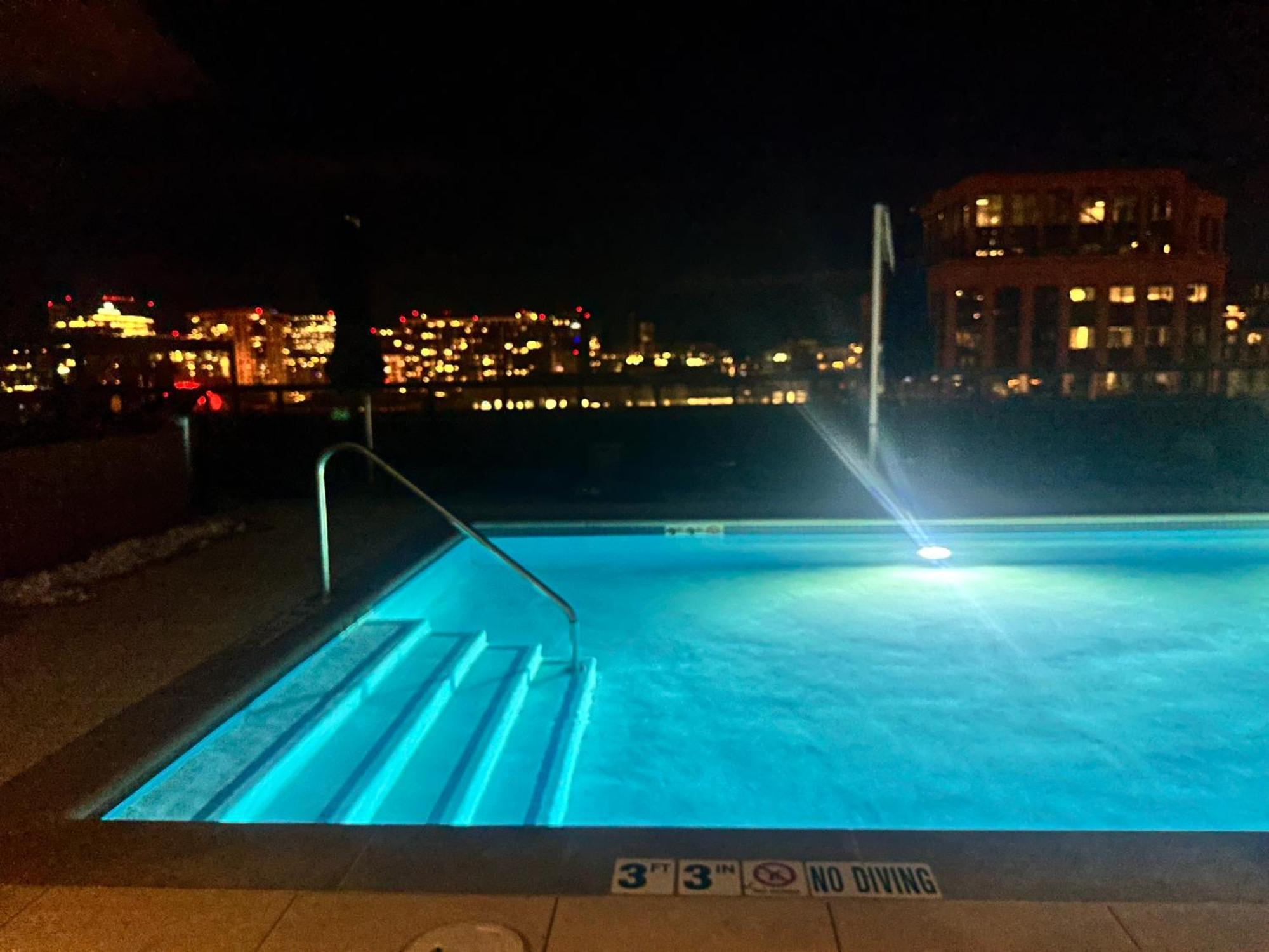 Putting On The Ritz At The Fitz! Apartment Denver