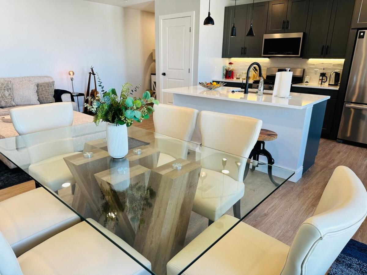 Apartment Putting On The Ritz At The Fitz! *