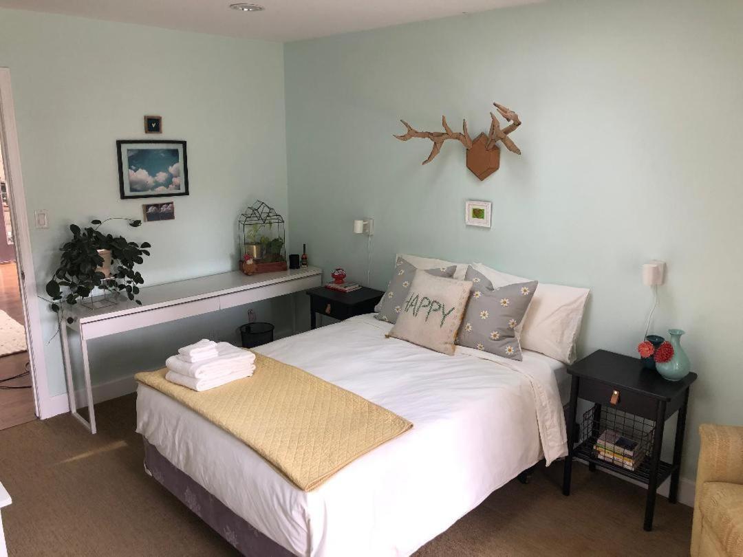 Neighborhood Gem 3br 2bath Denver
