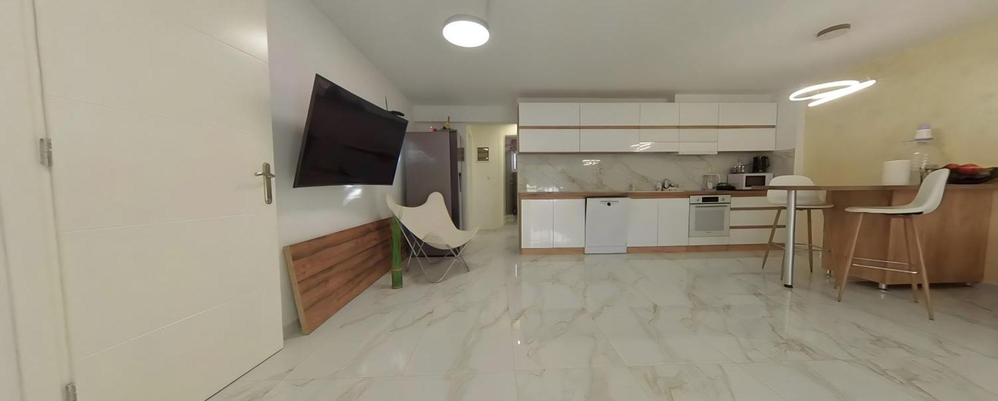 Large House For 5 Guests Denver