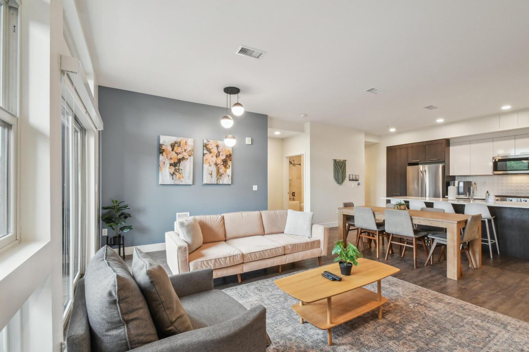 Sleek & Chic Comforts At Espadin Holiday home *