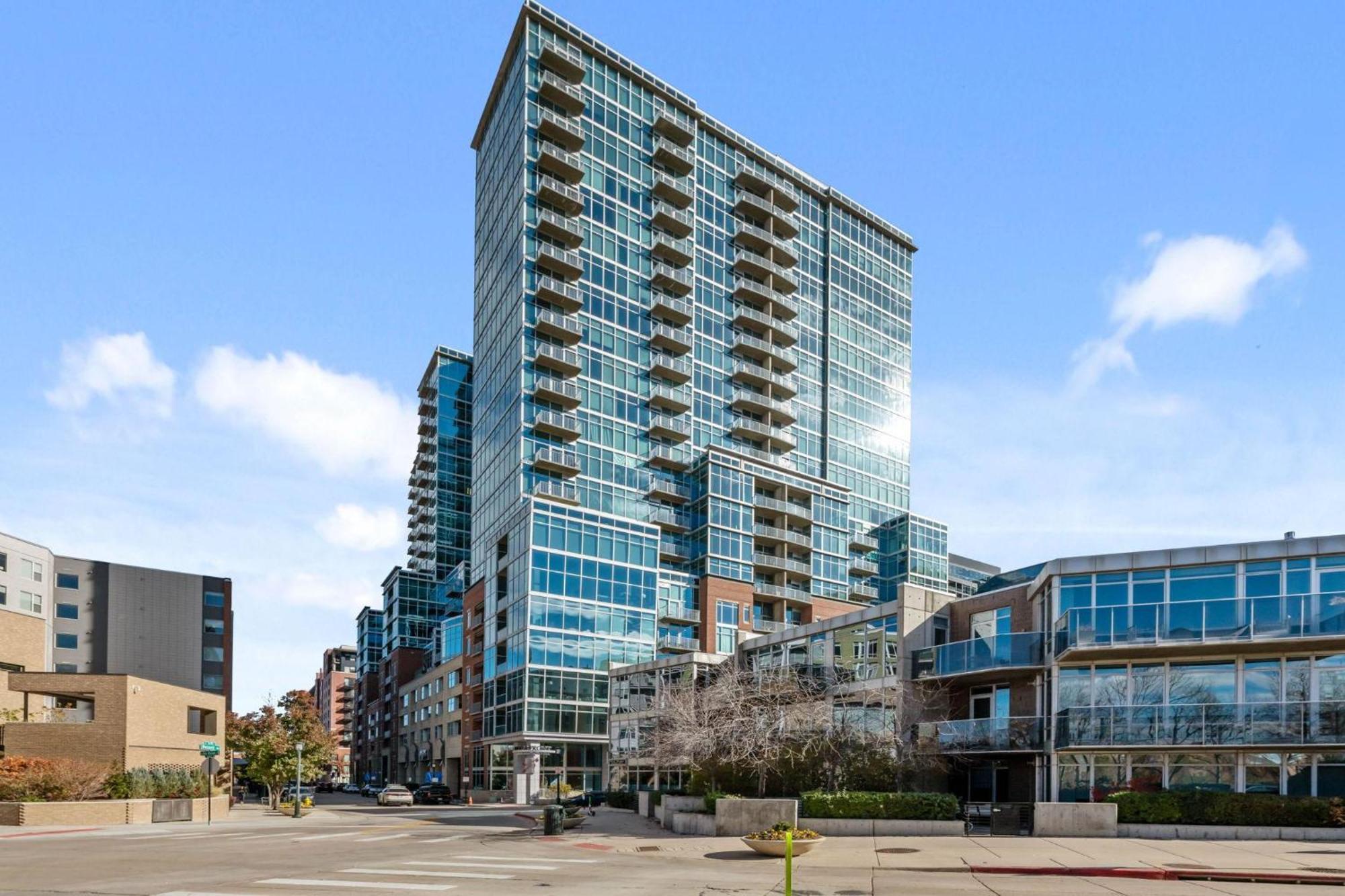 1700 Bassett, Unit 711 Holiday home