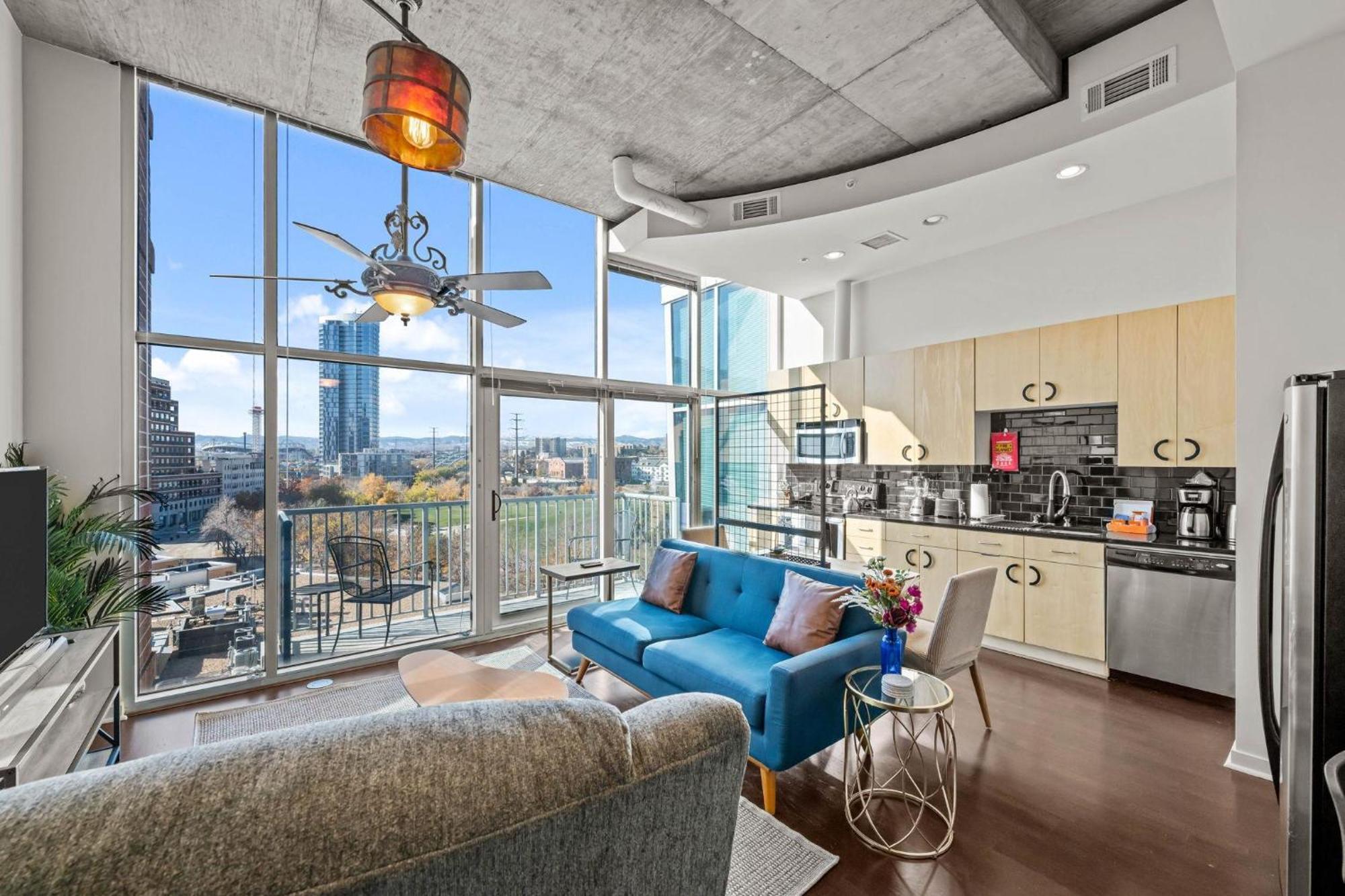 1700 Bassett, Unit 711 Denver