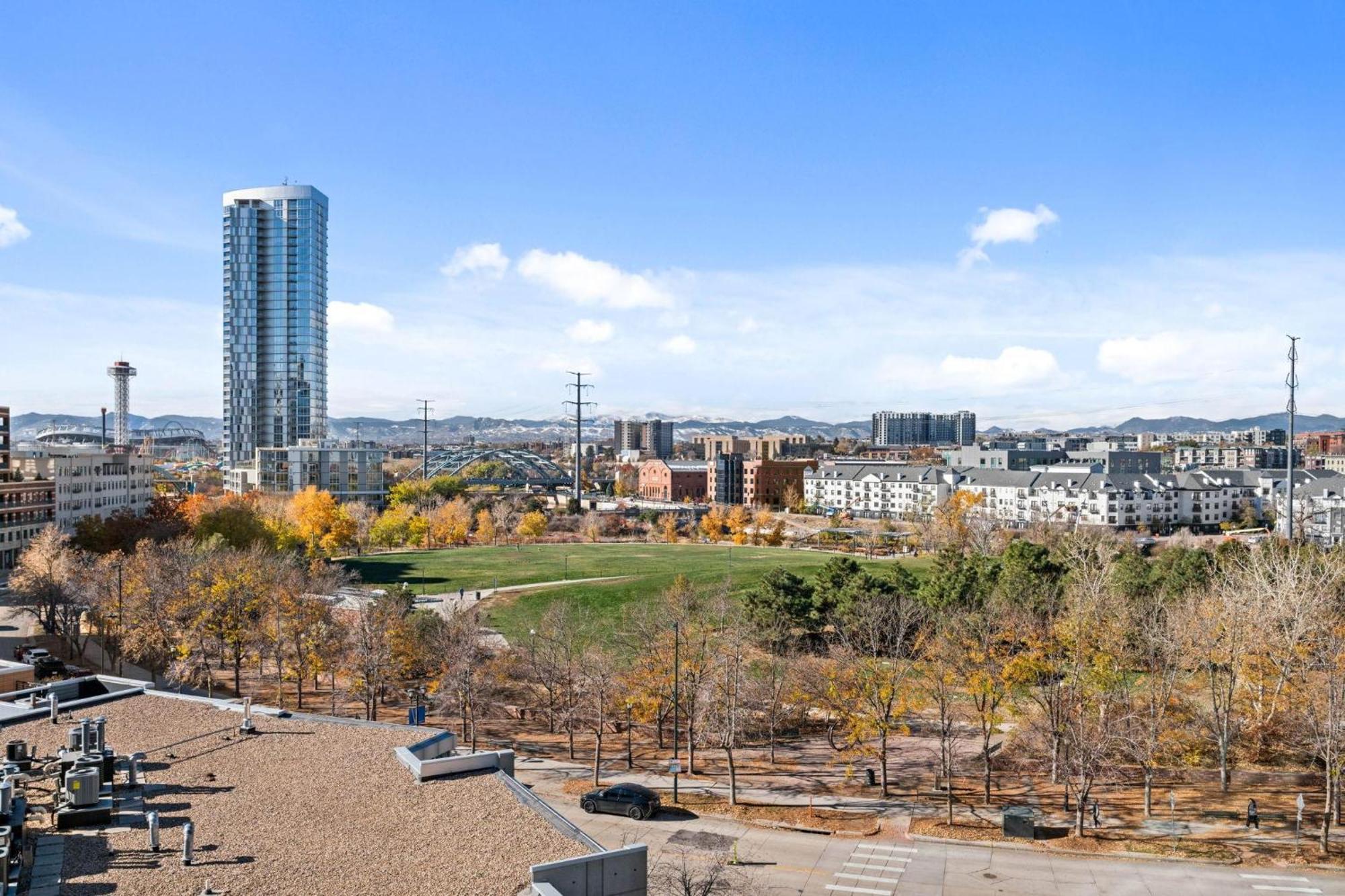 1700 Bassett, Unit 711