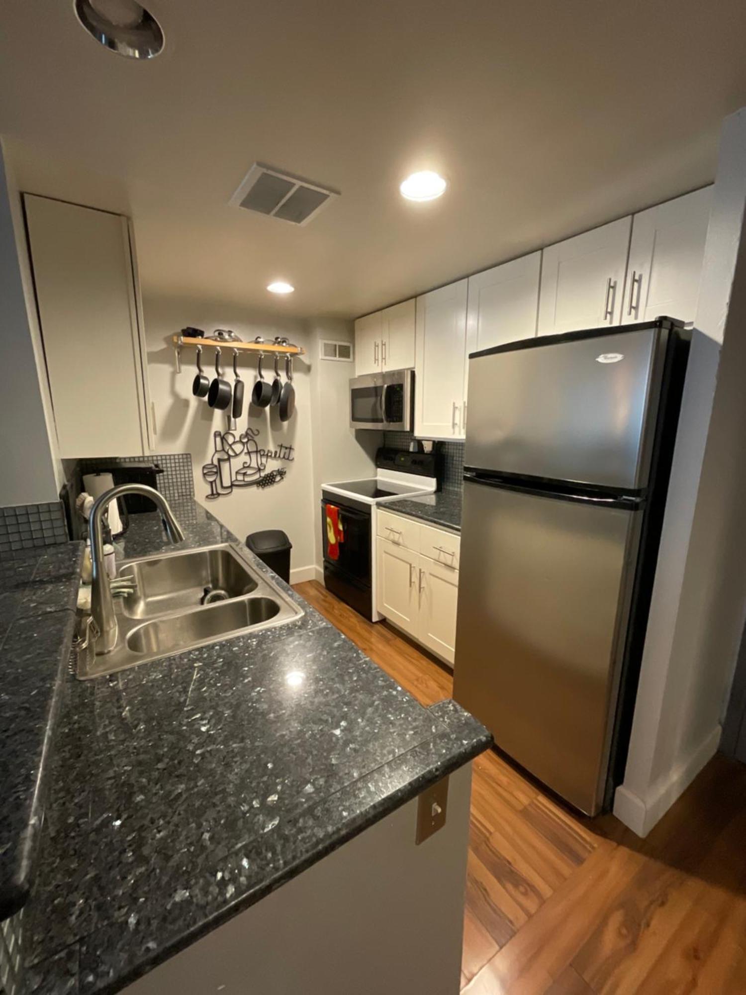 Larimer Square, Parking Included, At The Windsor * Denver