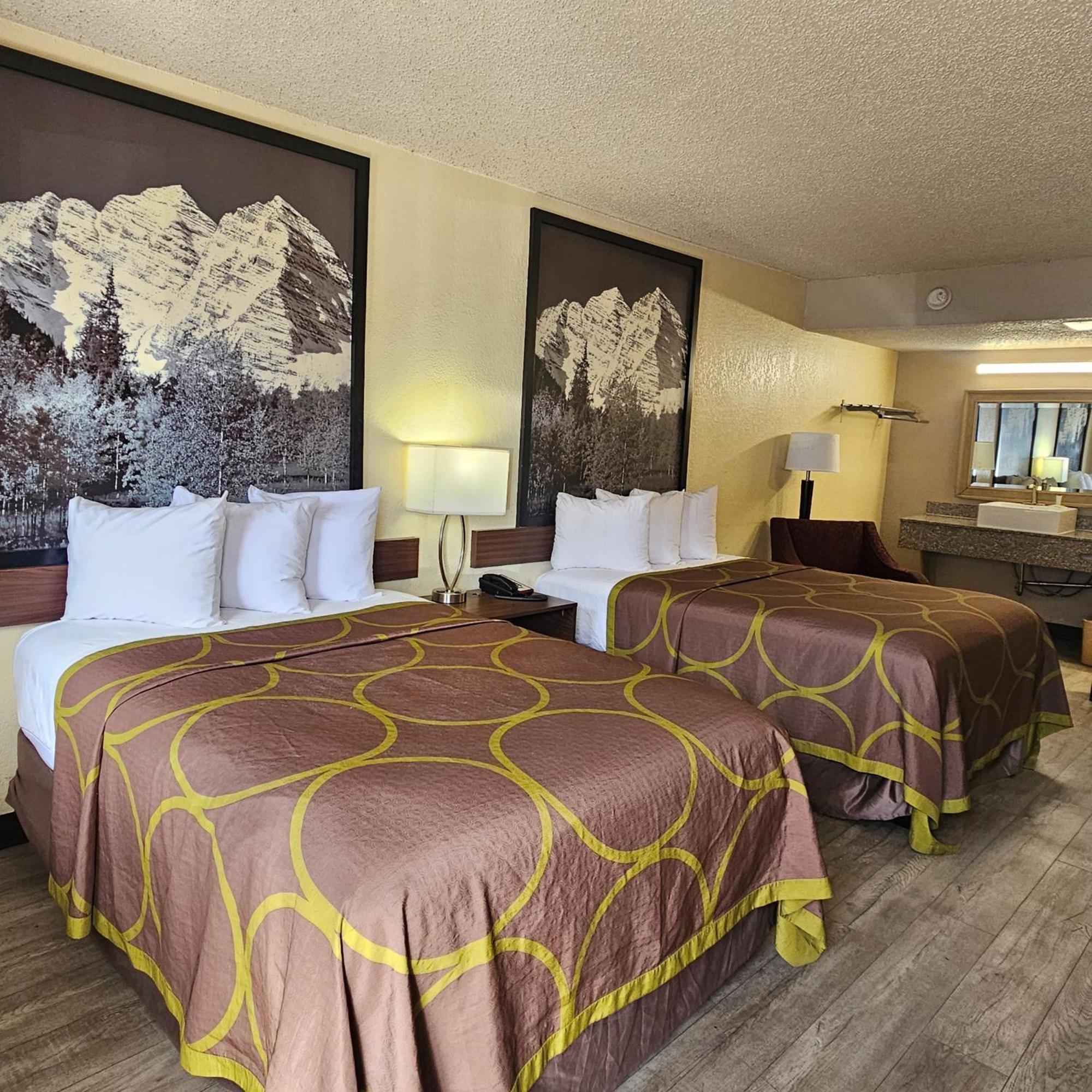 Super 8 By Wyndham