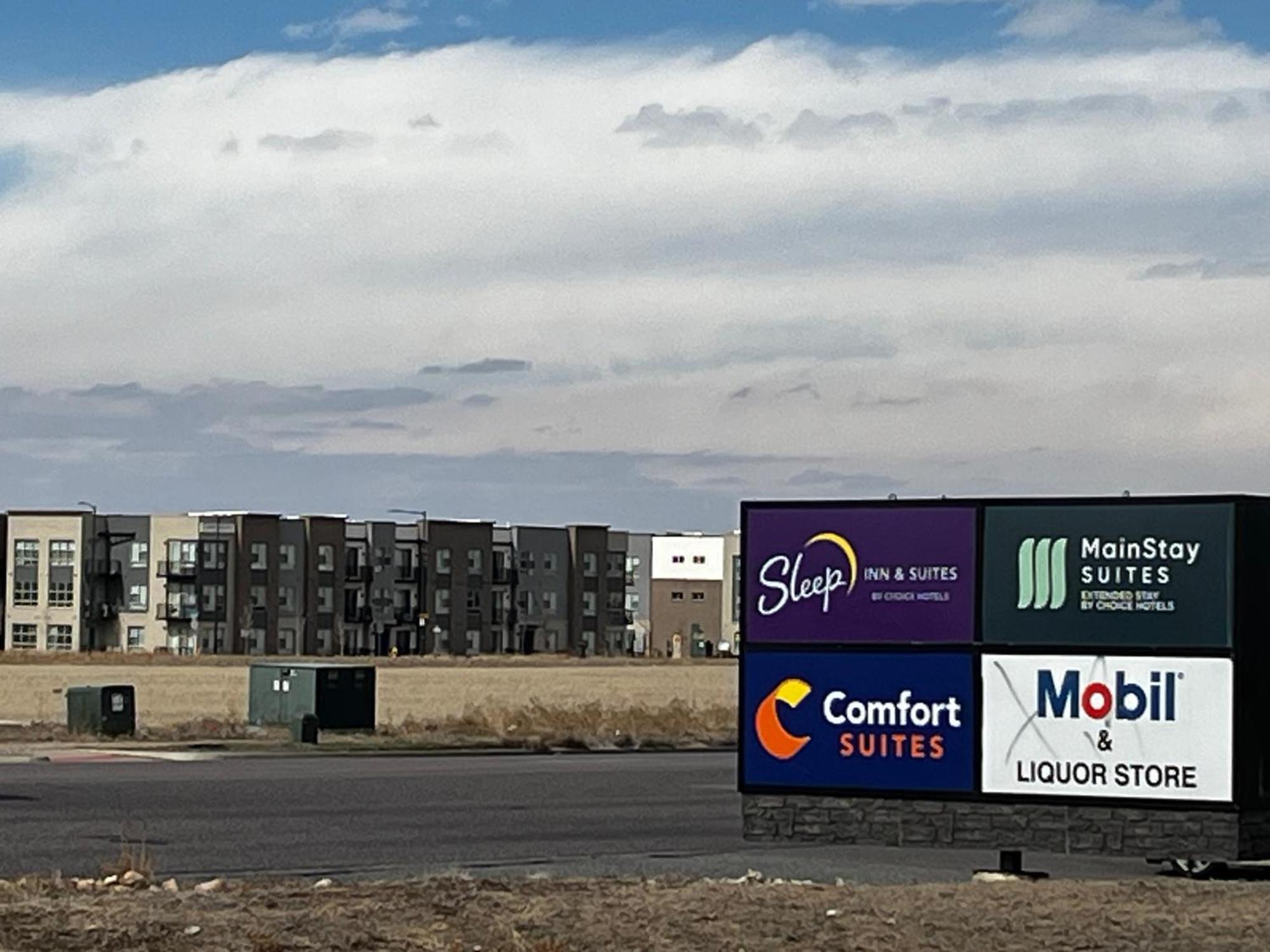 Hotel Comfort International Airport