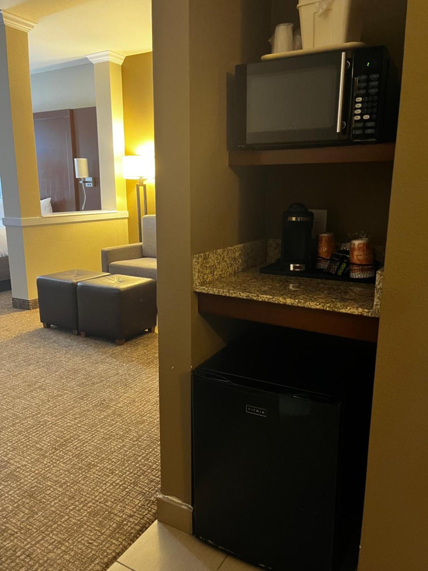 Hotel Comfort International Airport